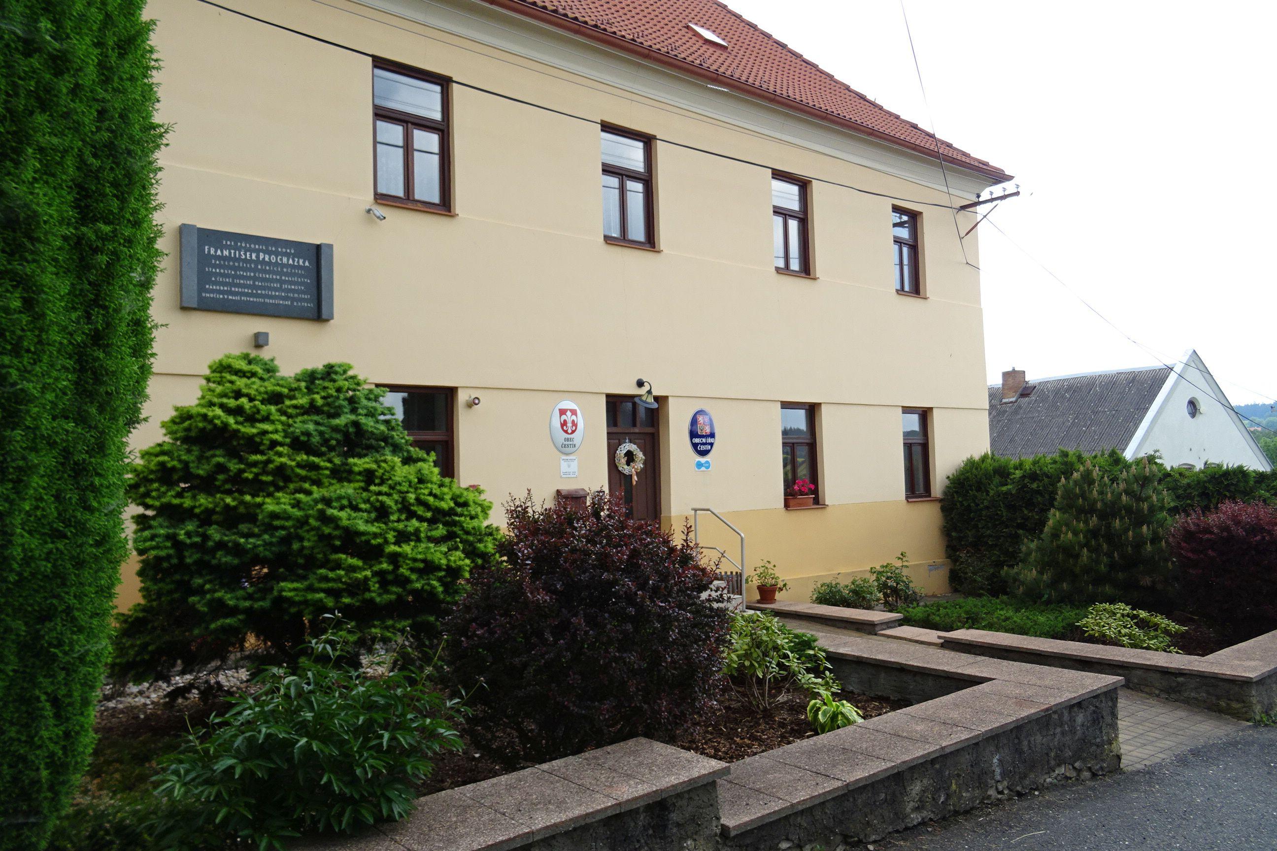 Čestín - obecní úřad