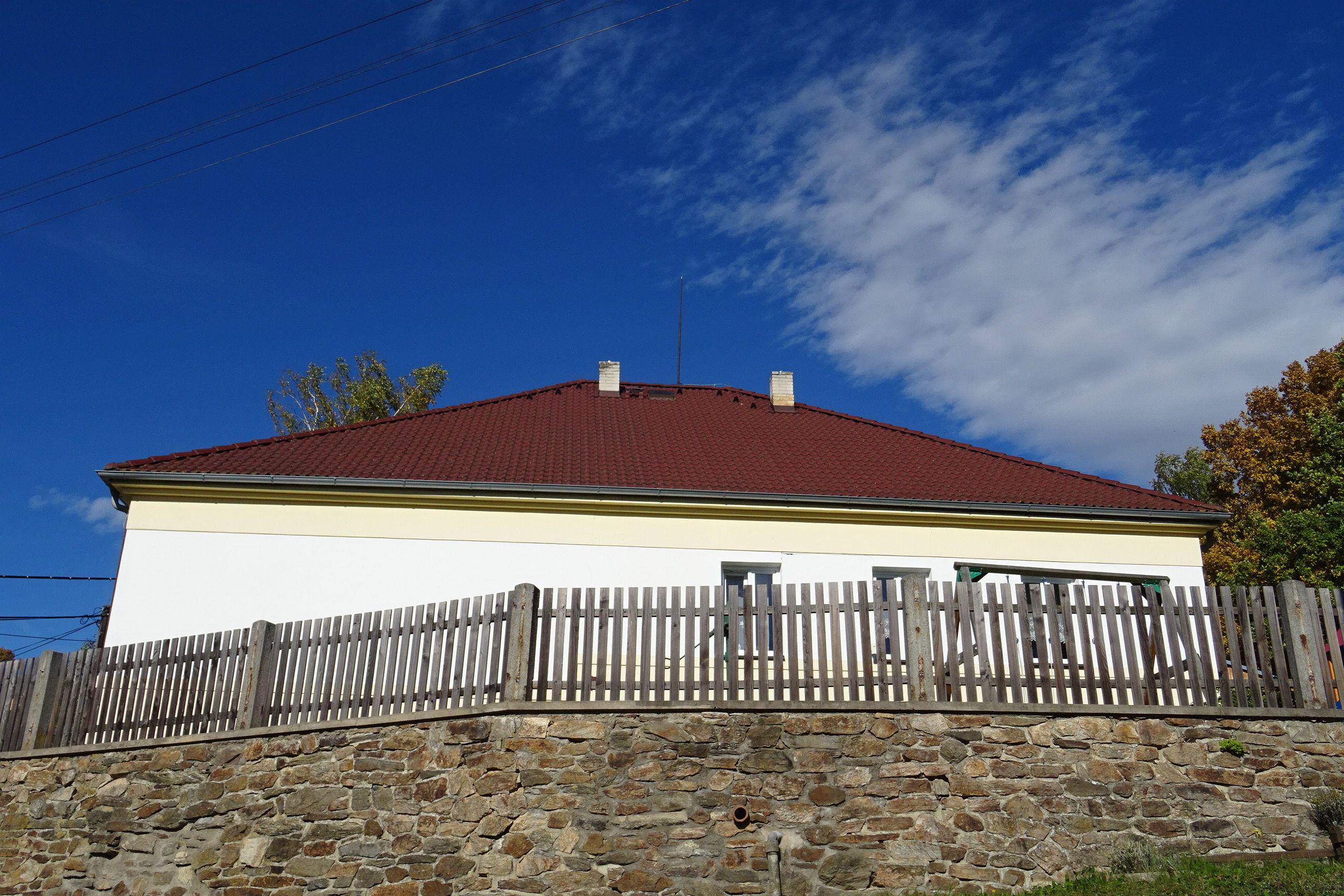 Všechlapy - obecní úřad foto 2