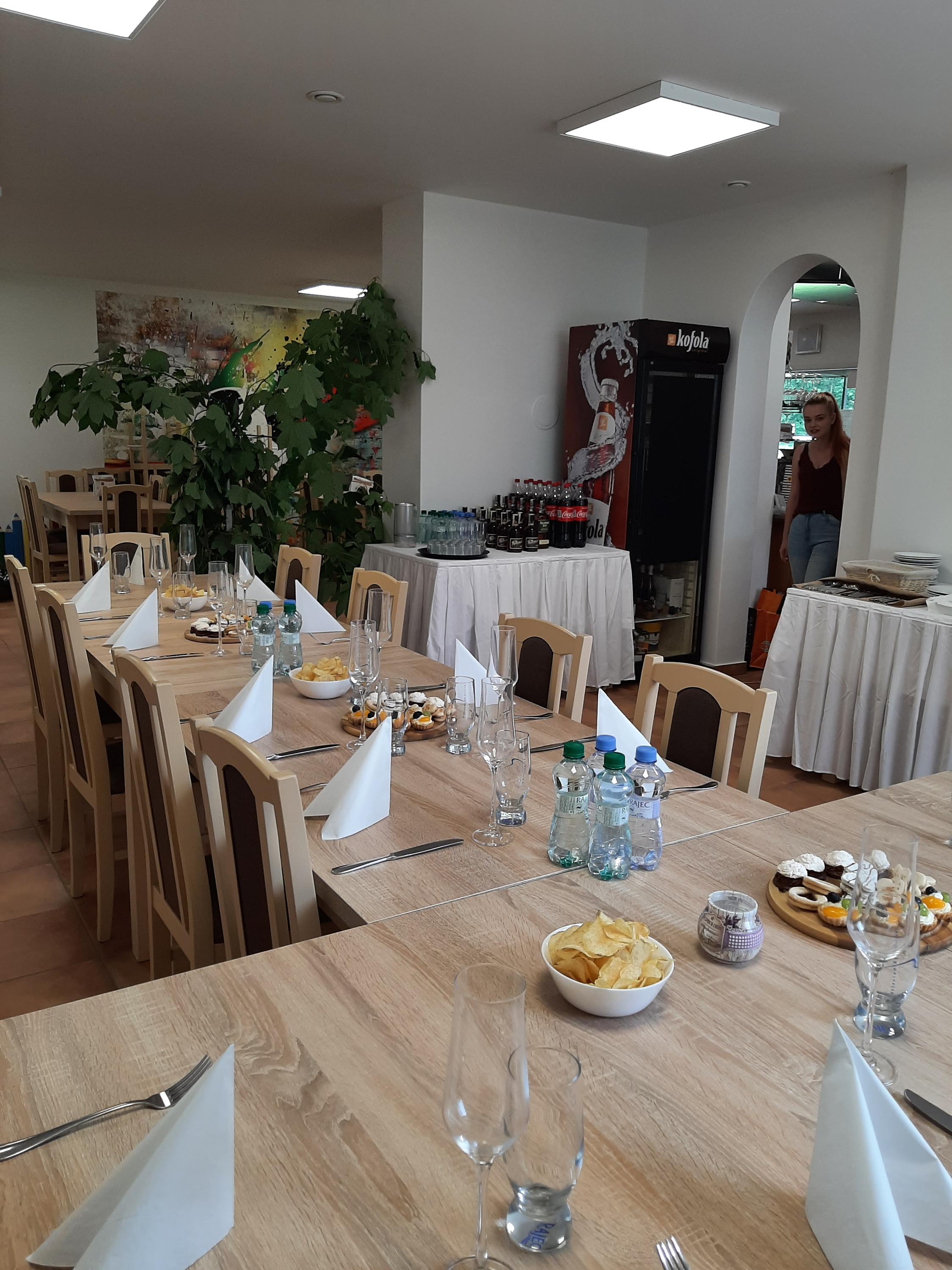 LESANKA - hospůdka u hřiště foto 4