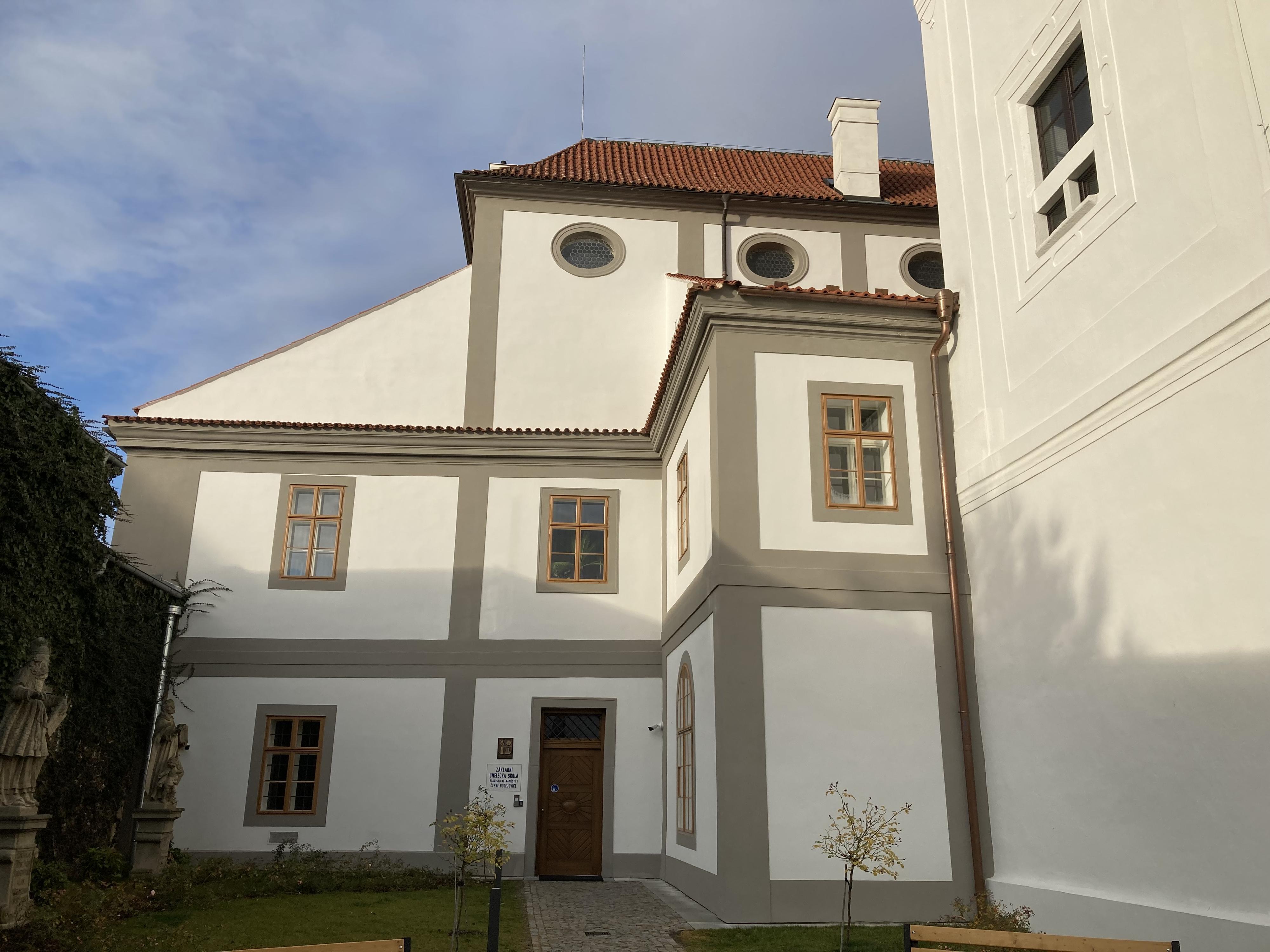 ZUŠ Piaristické nám. 1 foto 2