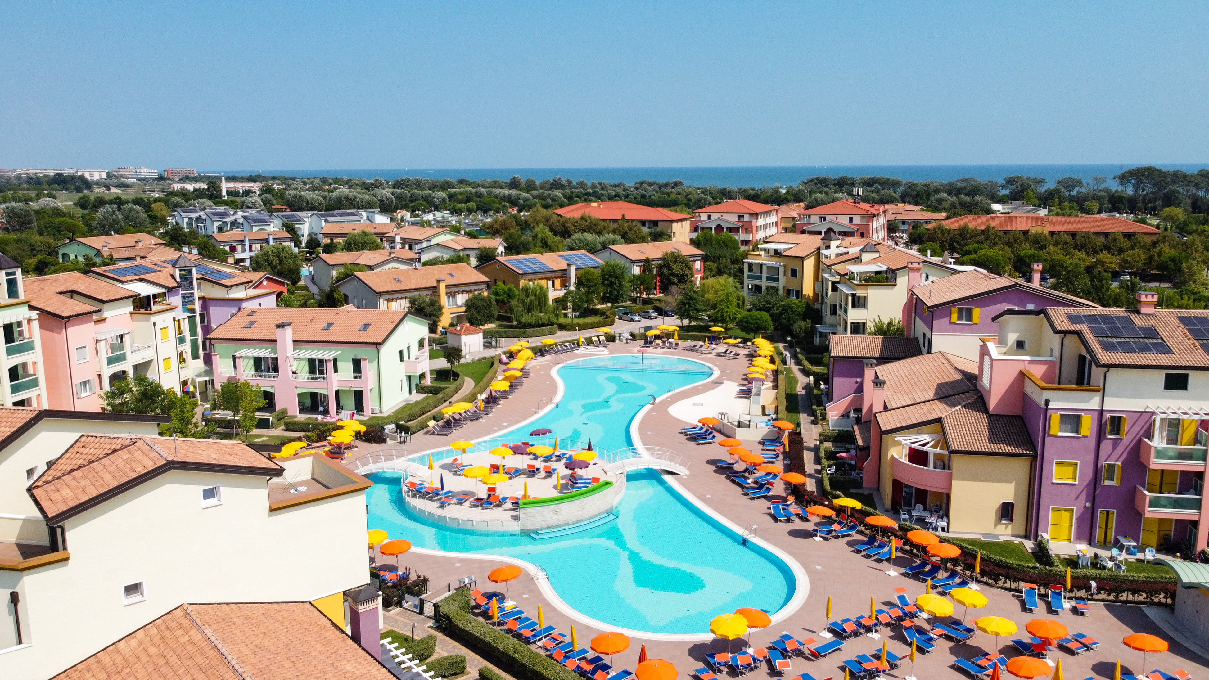 TOP PROPERTIES foto 2