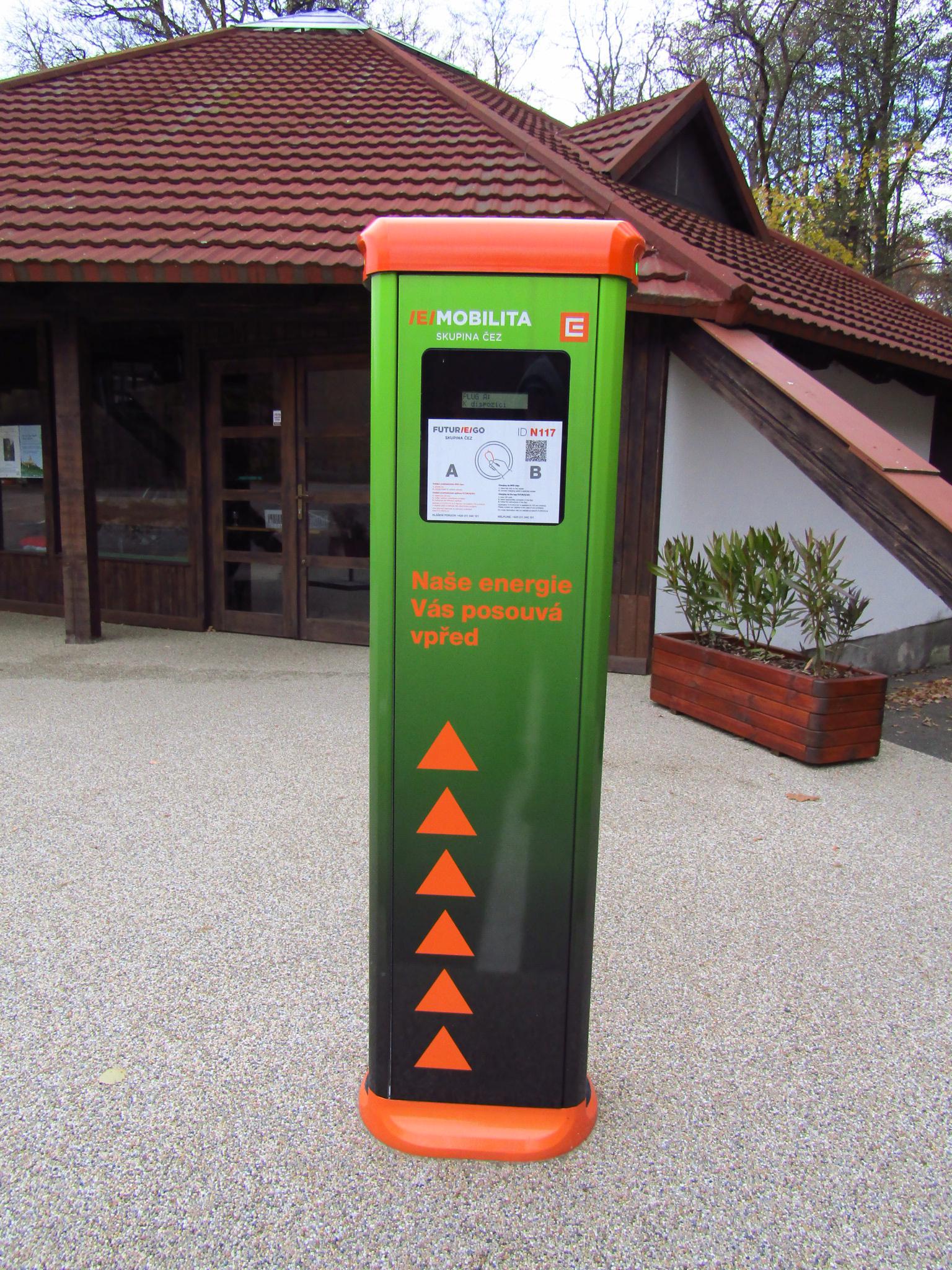 Nabíjecí stanice ČEZ foto 3
