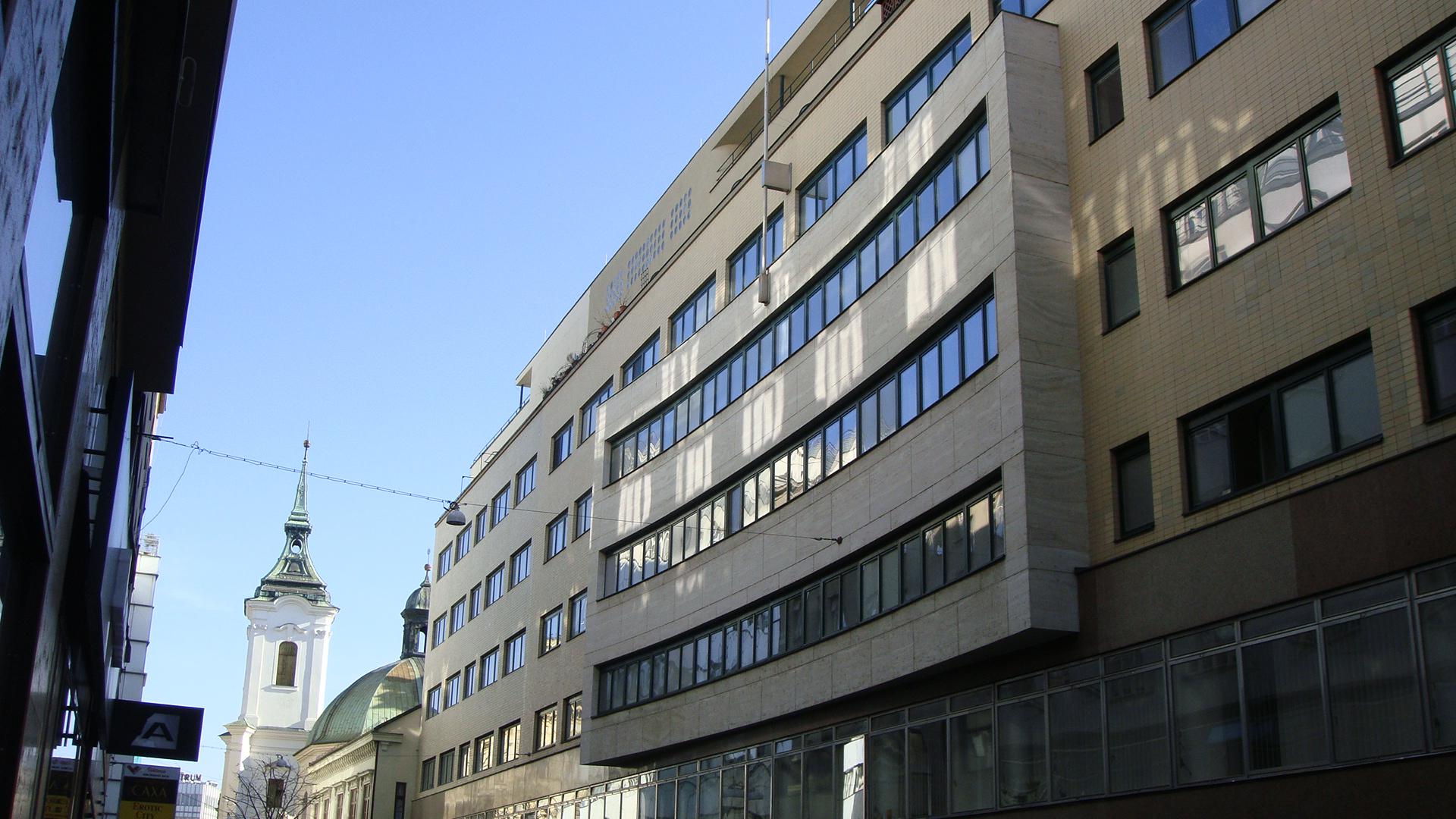 Česká spořitelna, a.s. foto 3