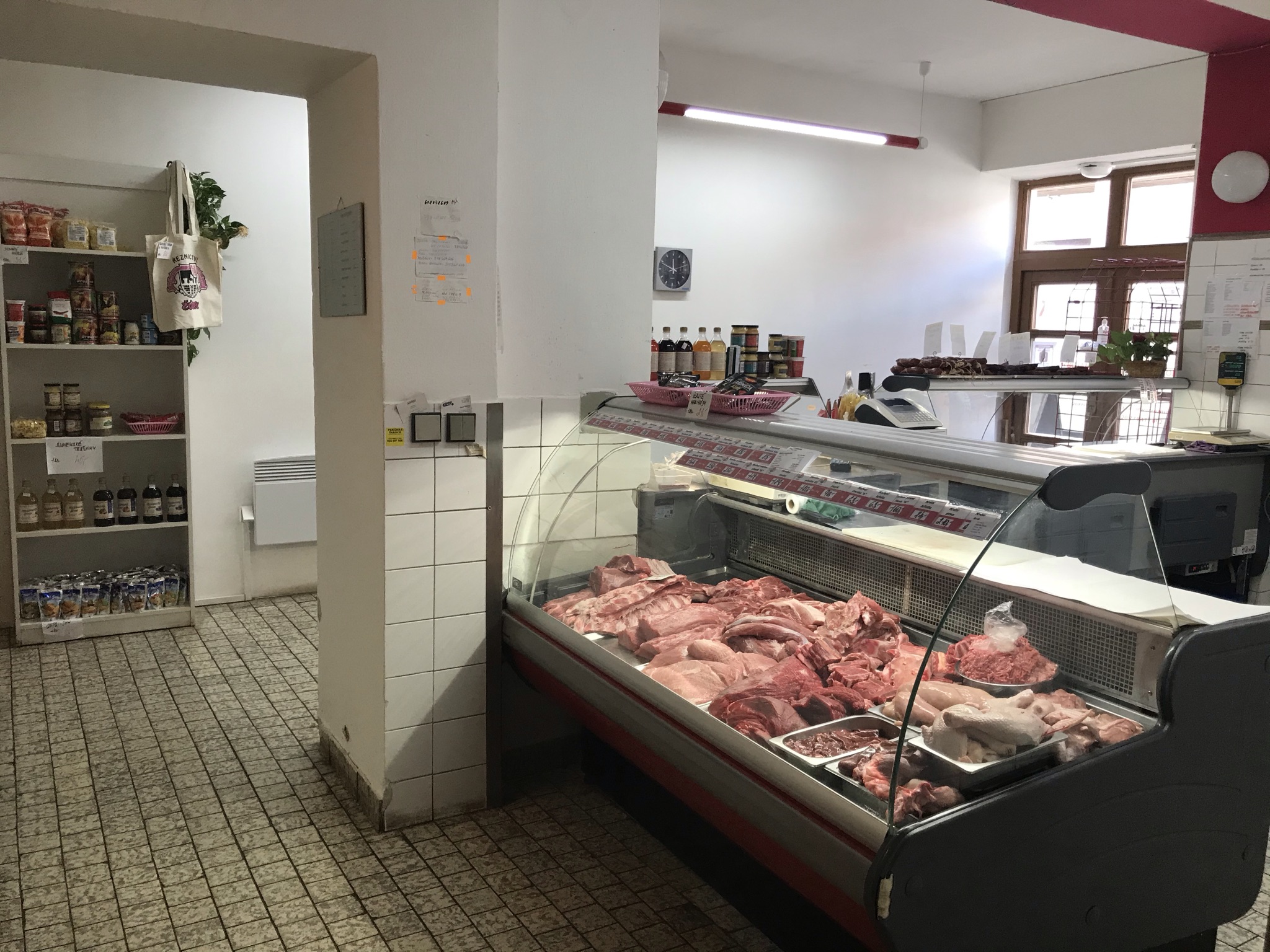 Řeznictví a uzenářství Žůrek foto 2