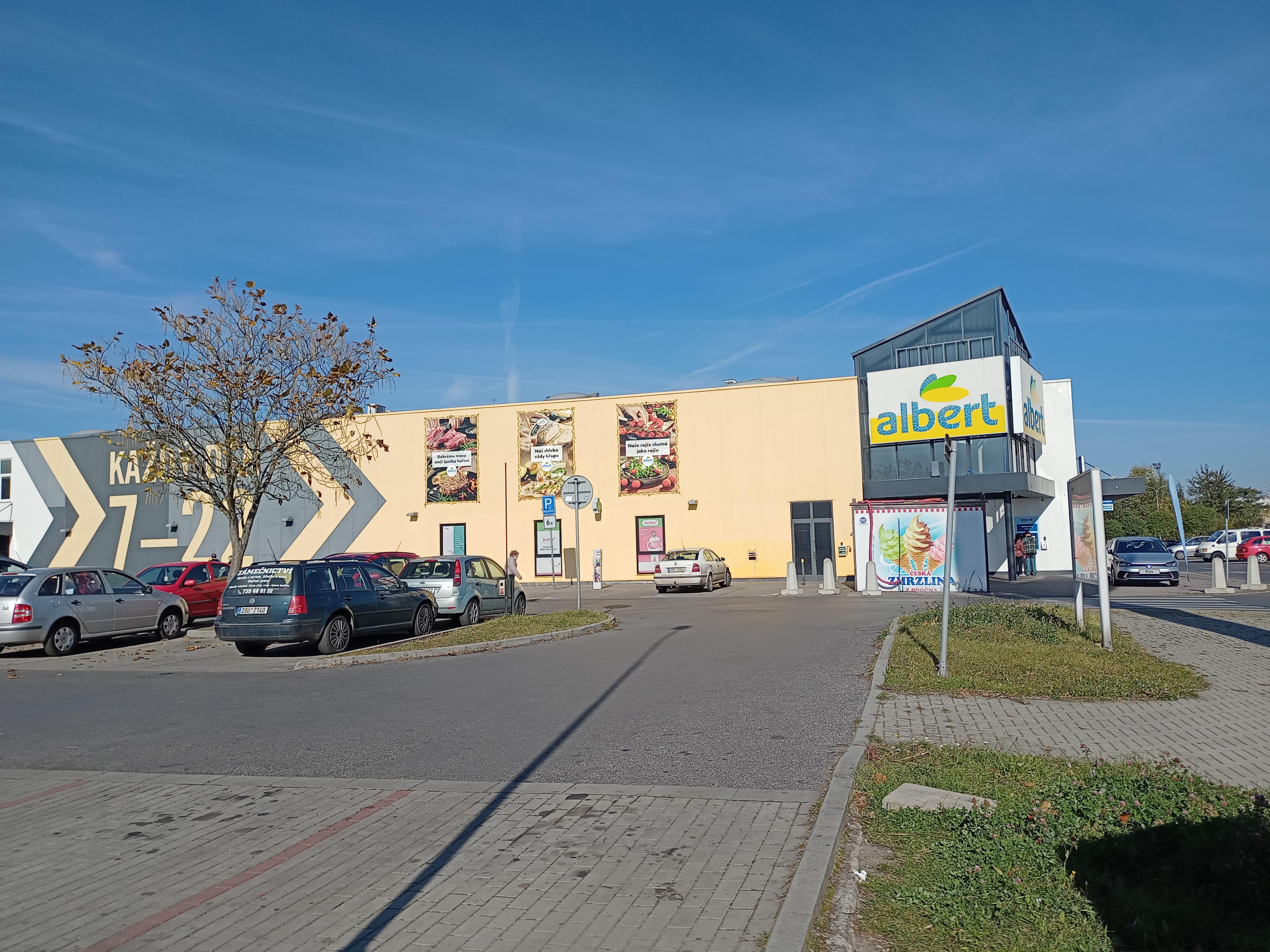 Albert Hypermarket foto 3