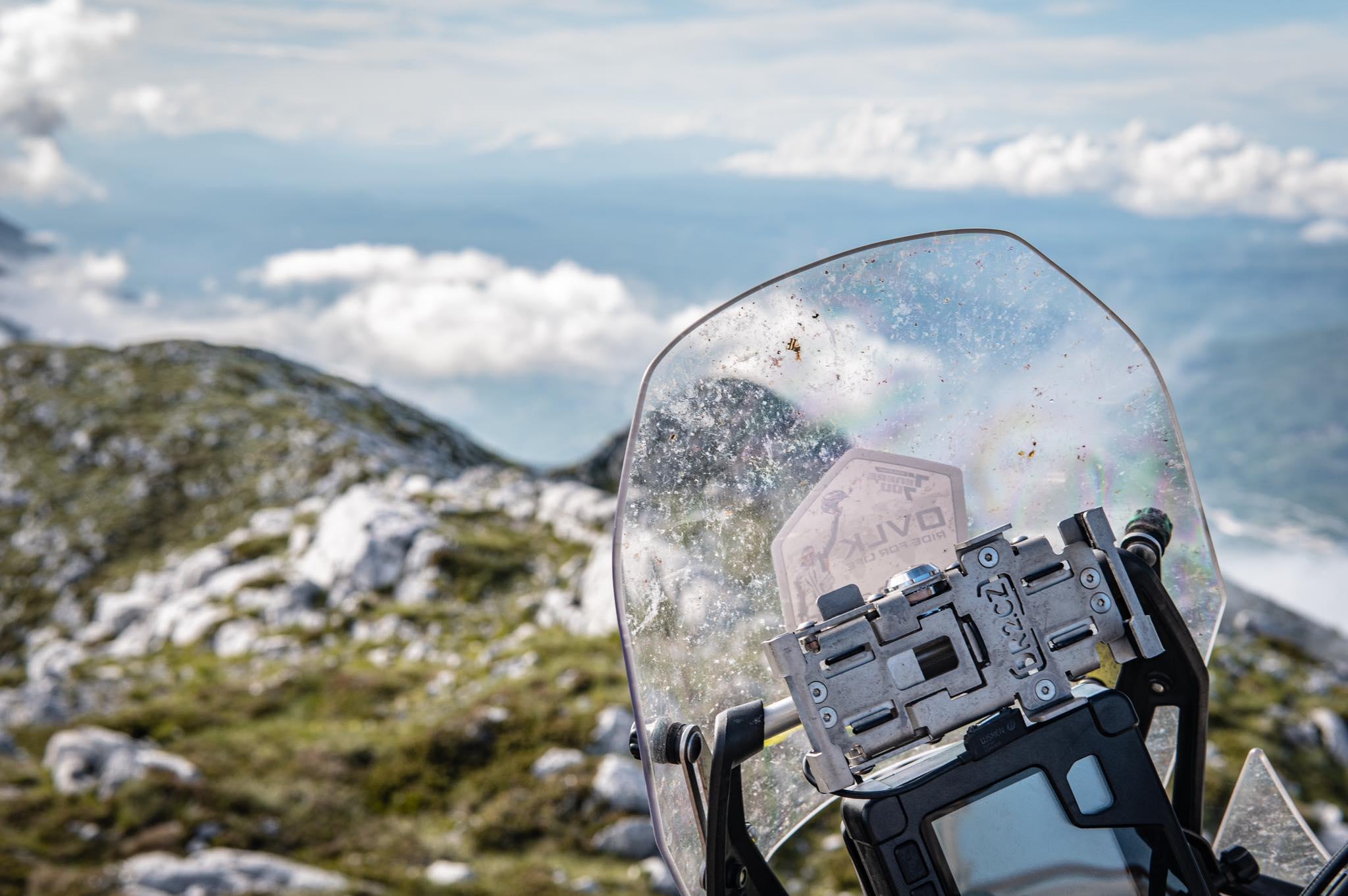 DR2.cz - zamykací držáky pro smartphony