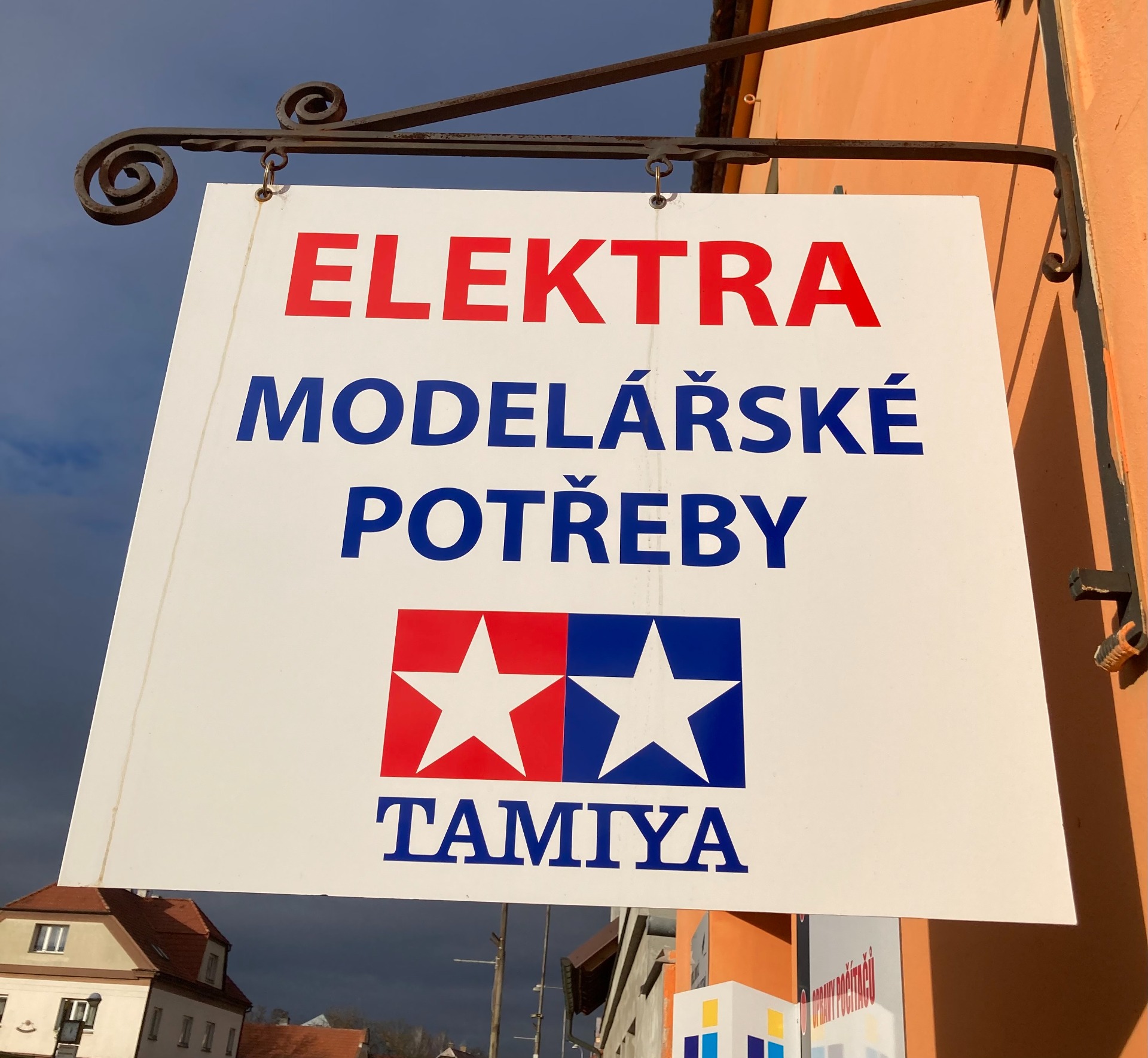 ELEKTRA foto 3