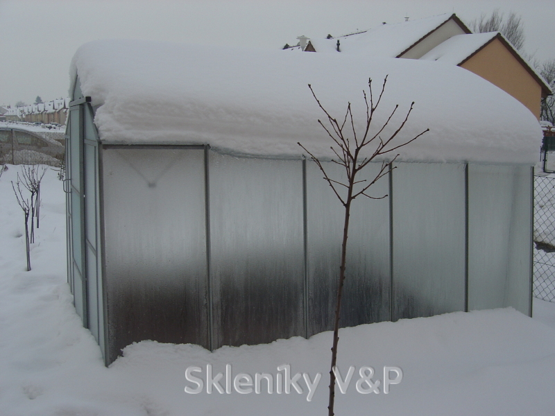 SKLOKOV - svařované skleníky foto 3
