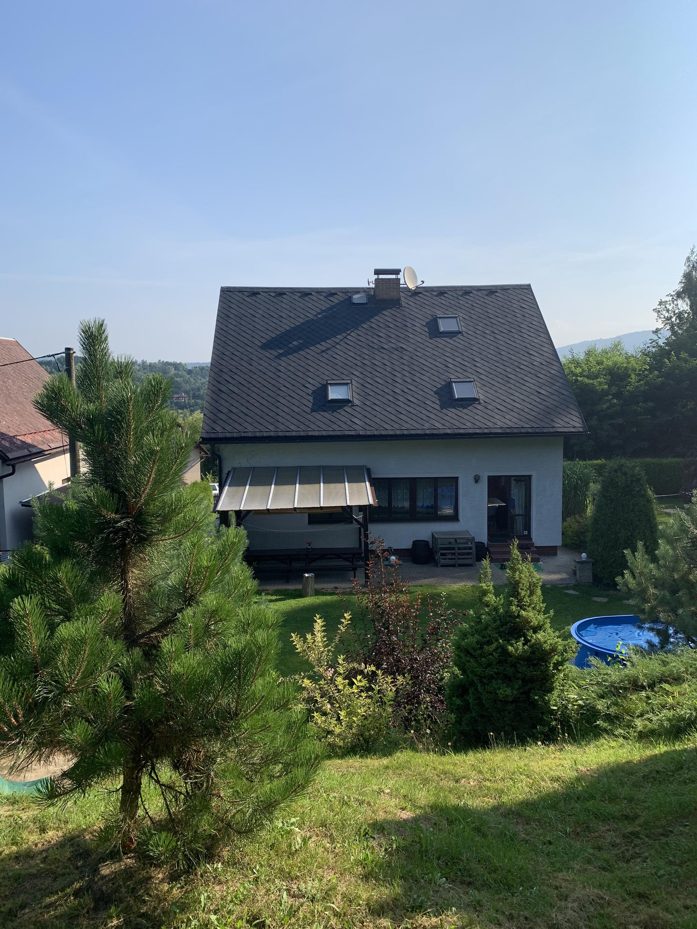 Chalupa pod hradem Valdštejn foto 5