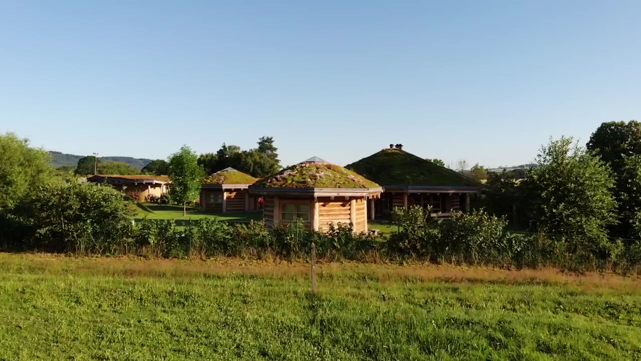 Apartmány na vršku foto 2 (náhled videa)