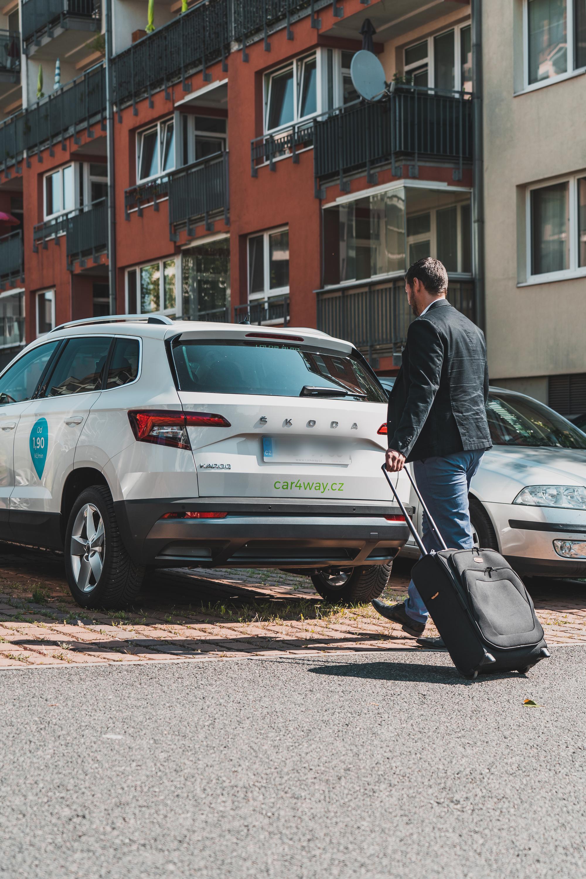 CAR4WAY - autopůjčovna foto 3