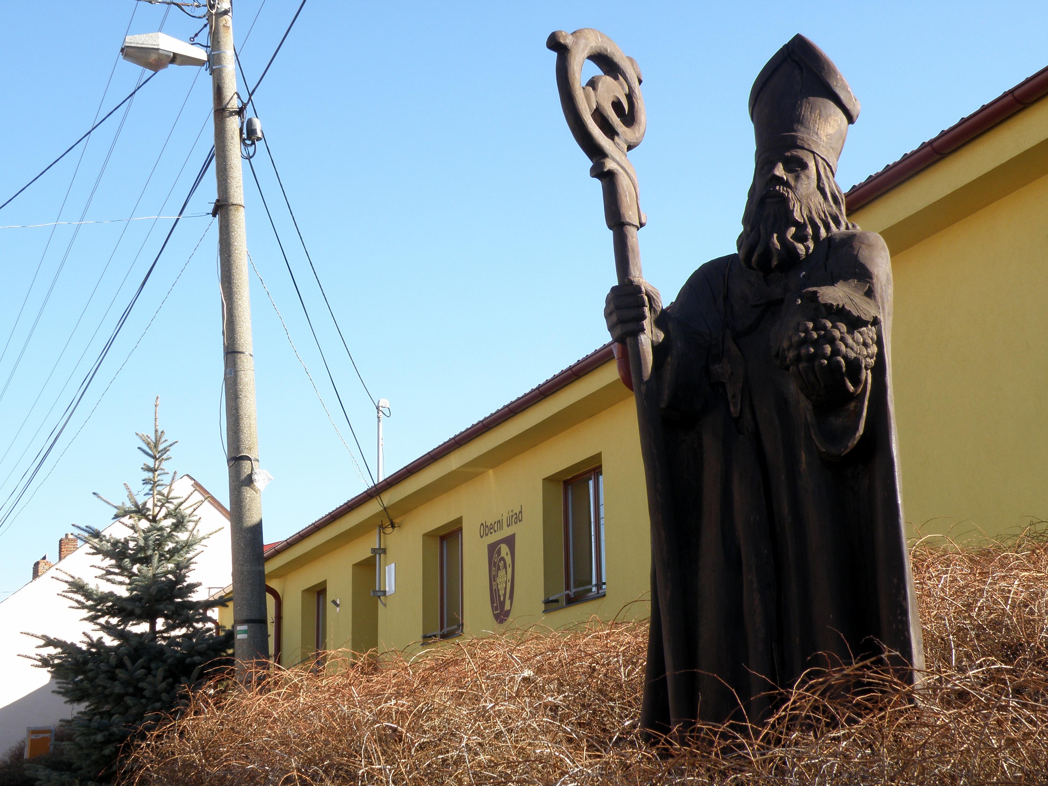 Hostějov - obecní úřad foto 2