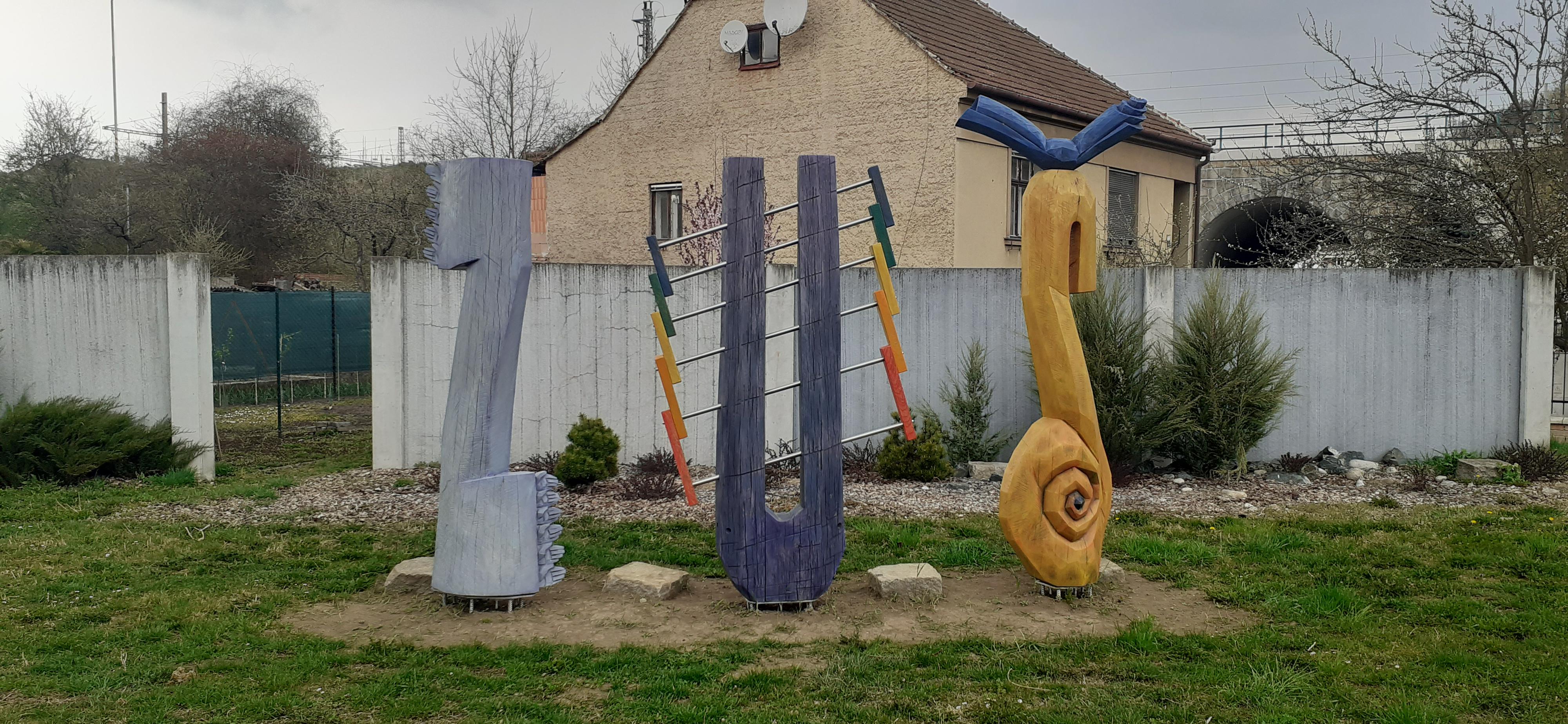 ZUŠ Kuřim, Zahradní foto 4