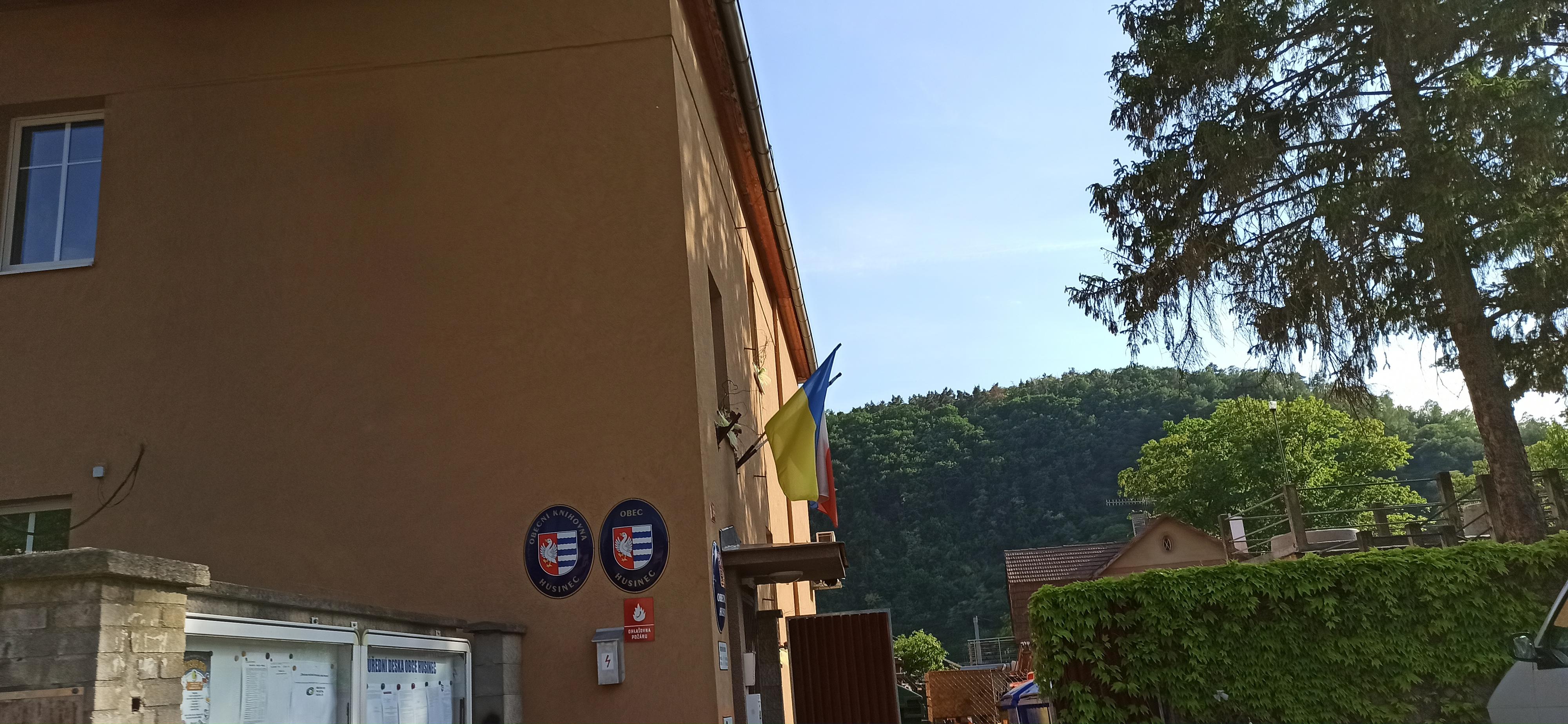 Husinec - obecní úřad foto 2