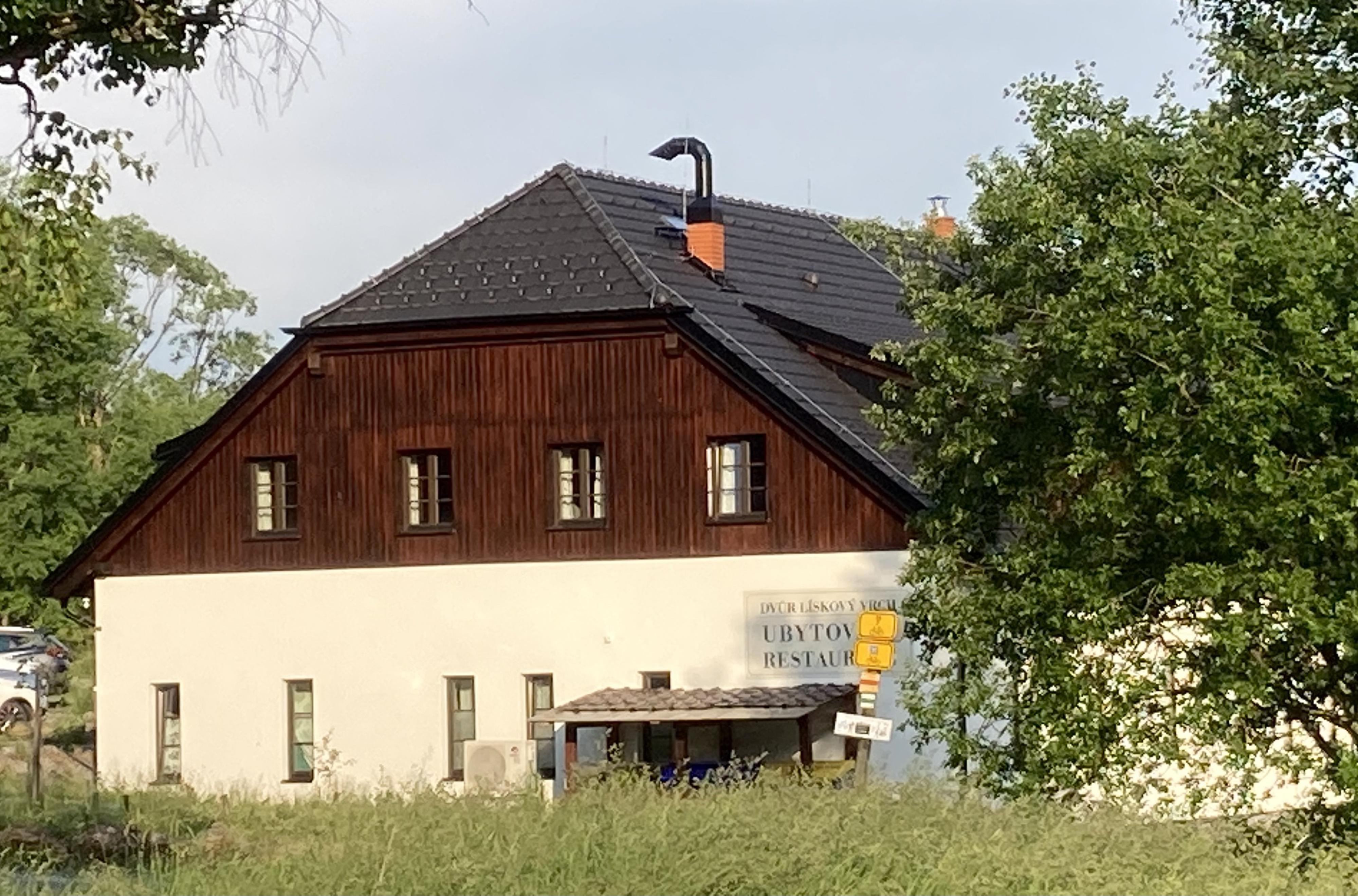 Restaurace Dvůr Lískový vrch foto 5