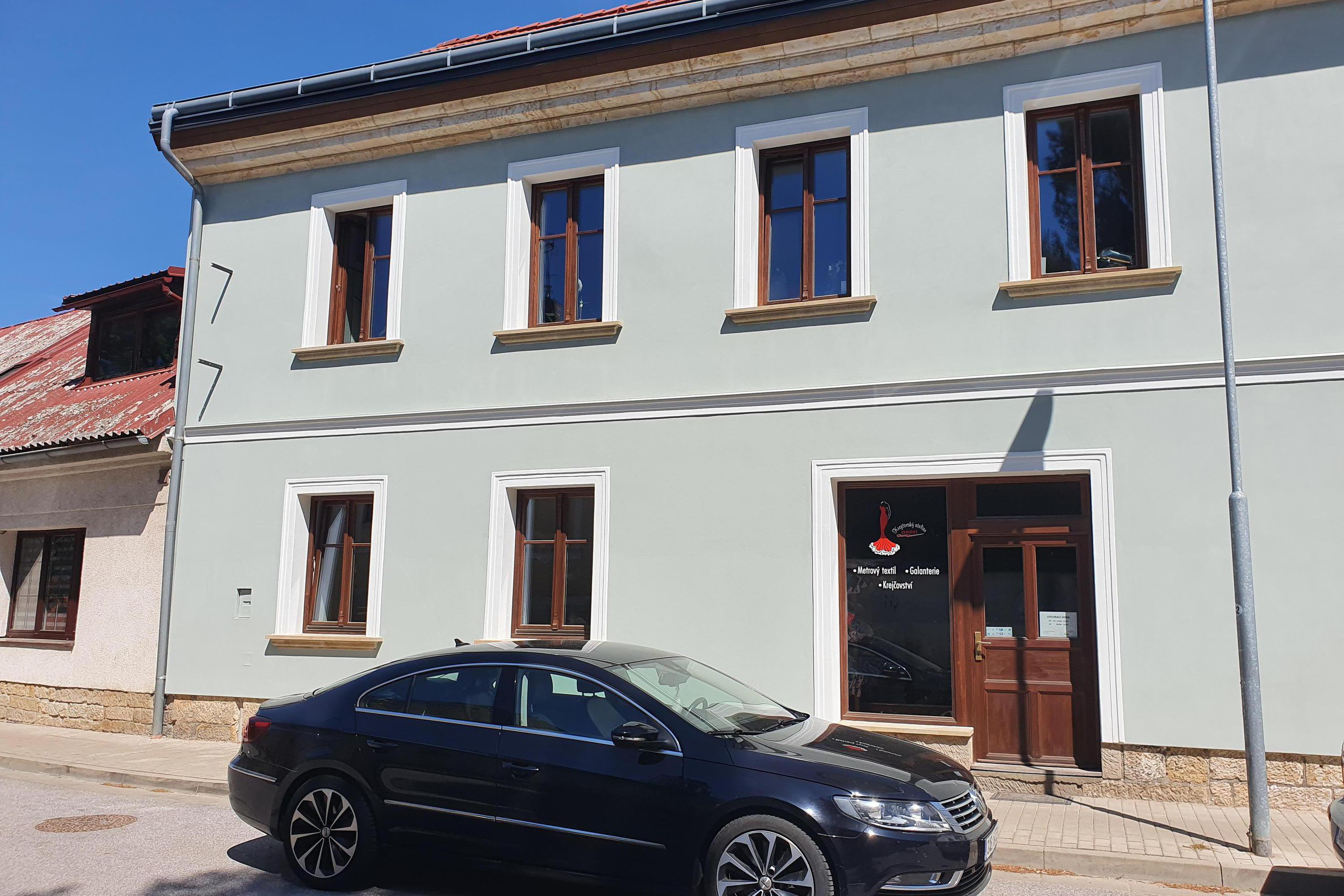 Krejčovský ateliér Aneri