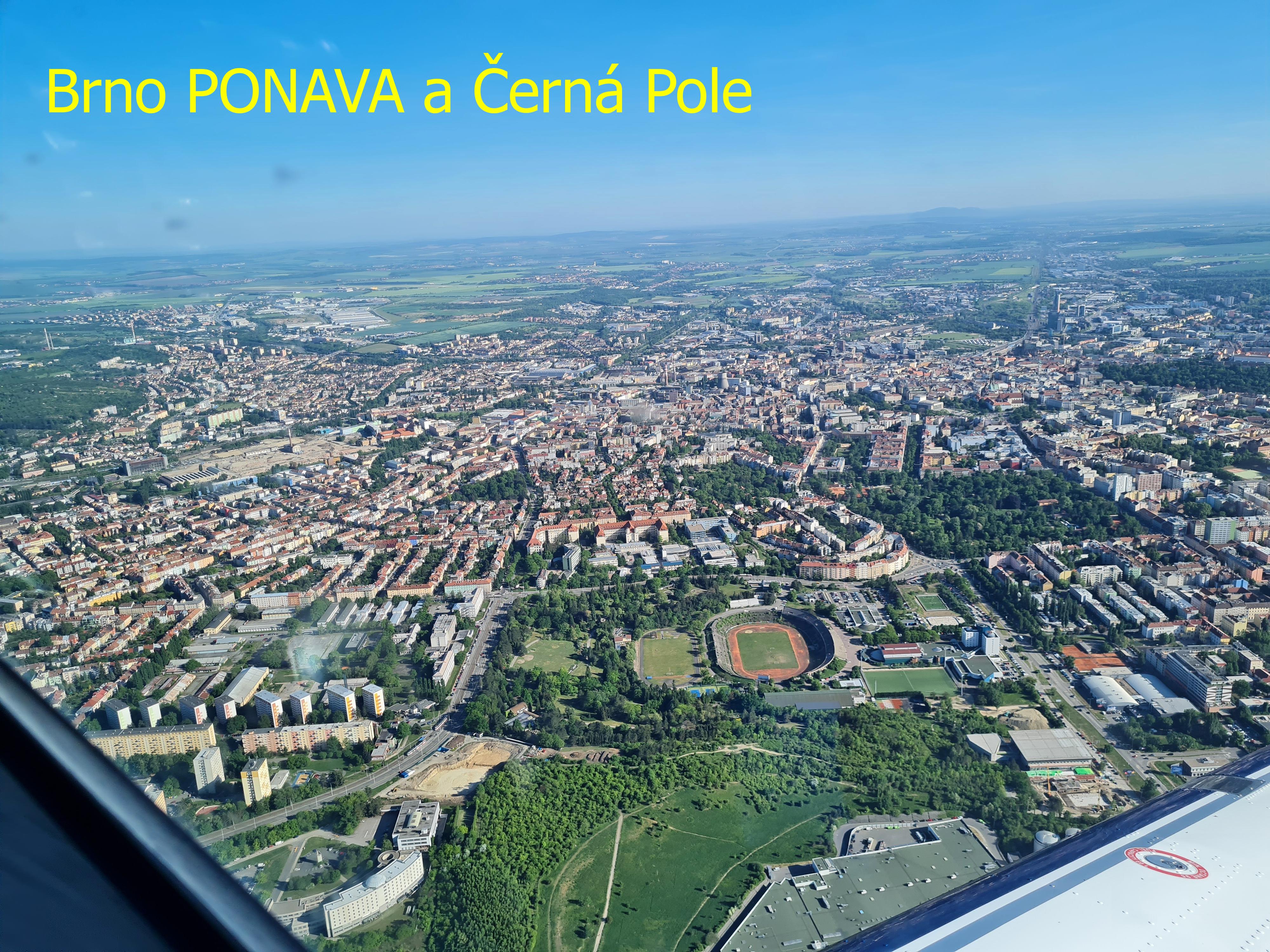 Hřiště Ponava - atletický stadion foto 4