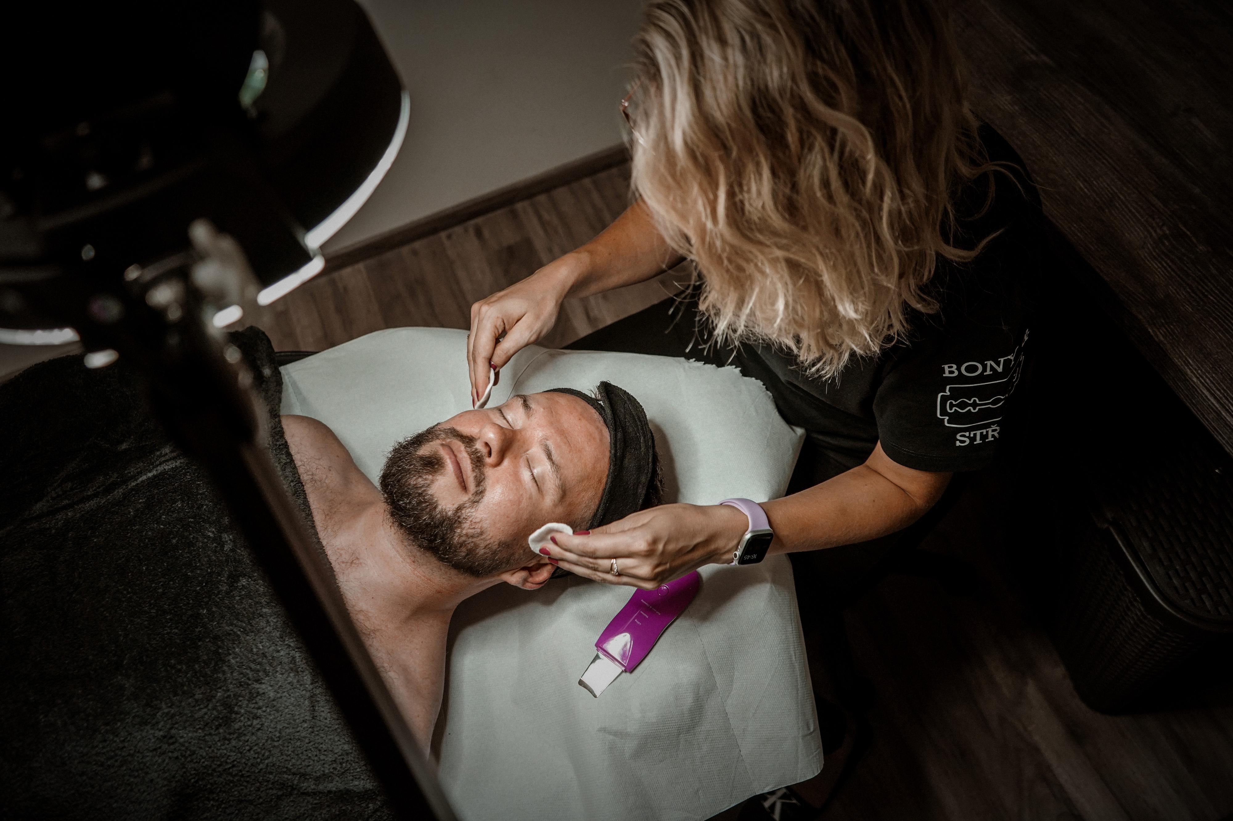 Tuzex Barber shop foto 3