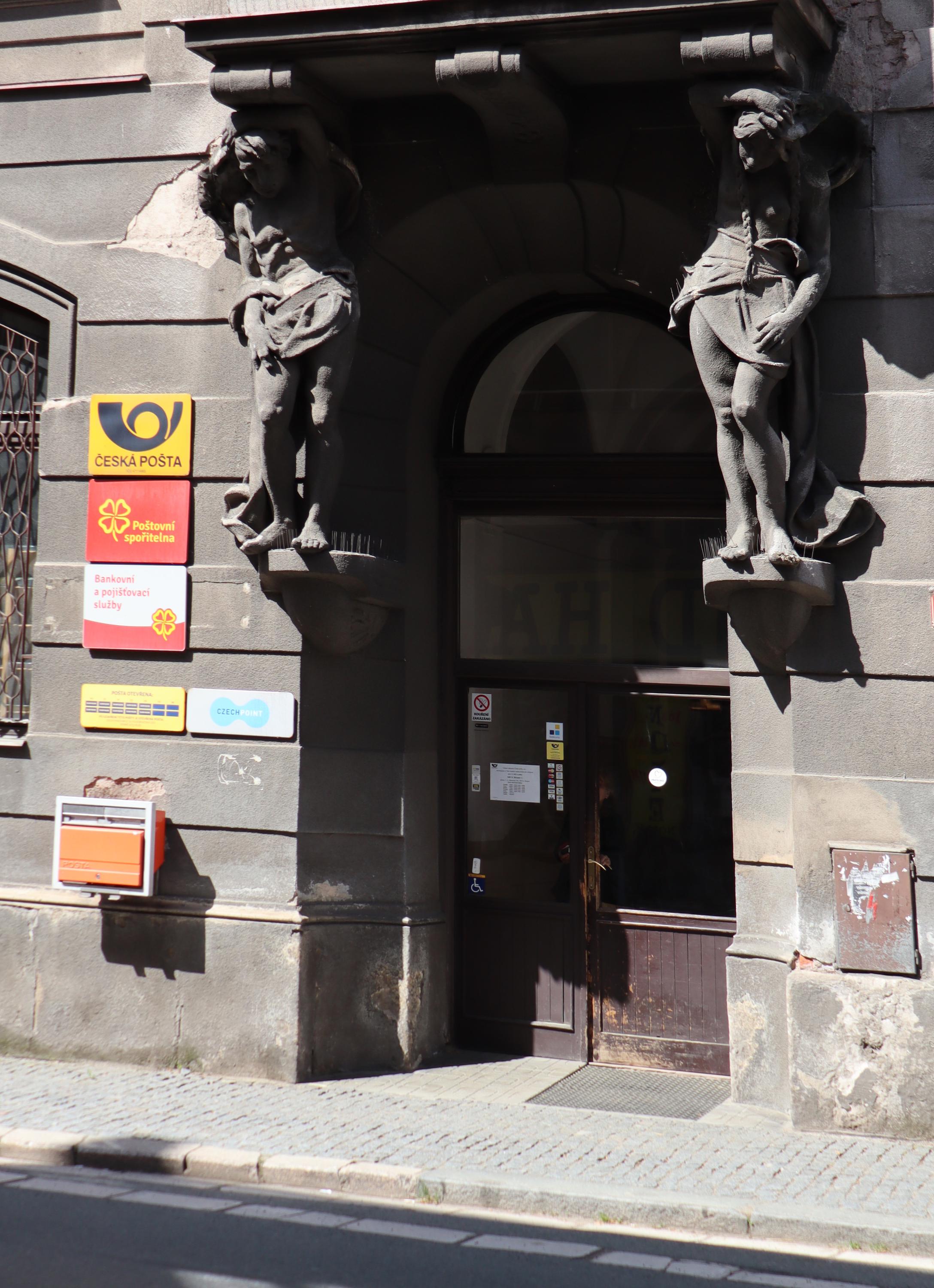 Pošta Hronov 1 foto 2