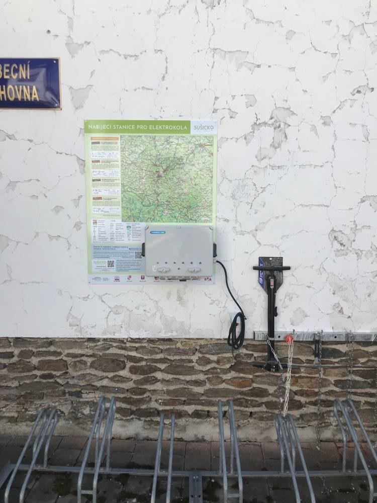Nabíjecí stanice Obec Žihobce foto 2