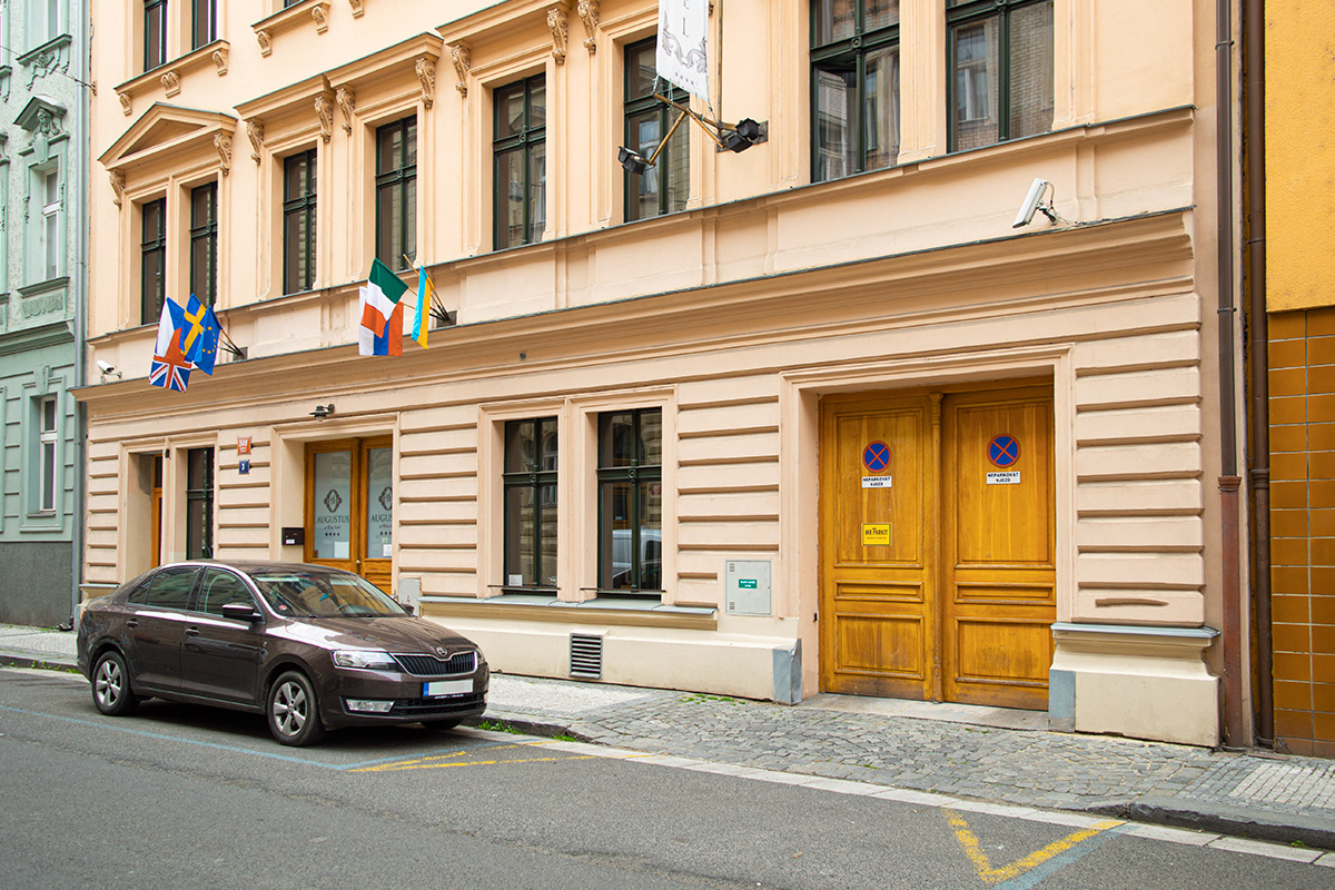 MR.PARKIT - Parking Hotel Augustus