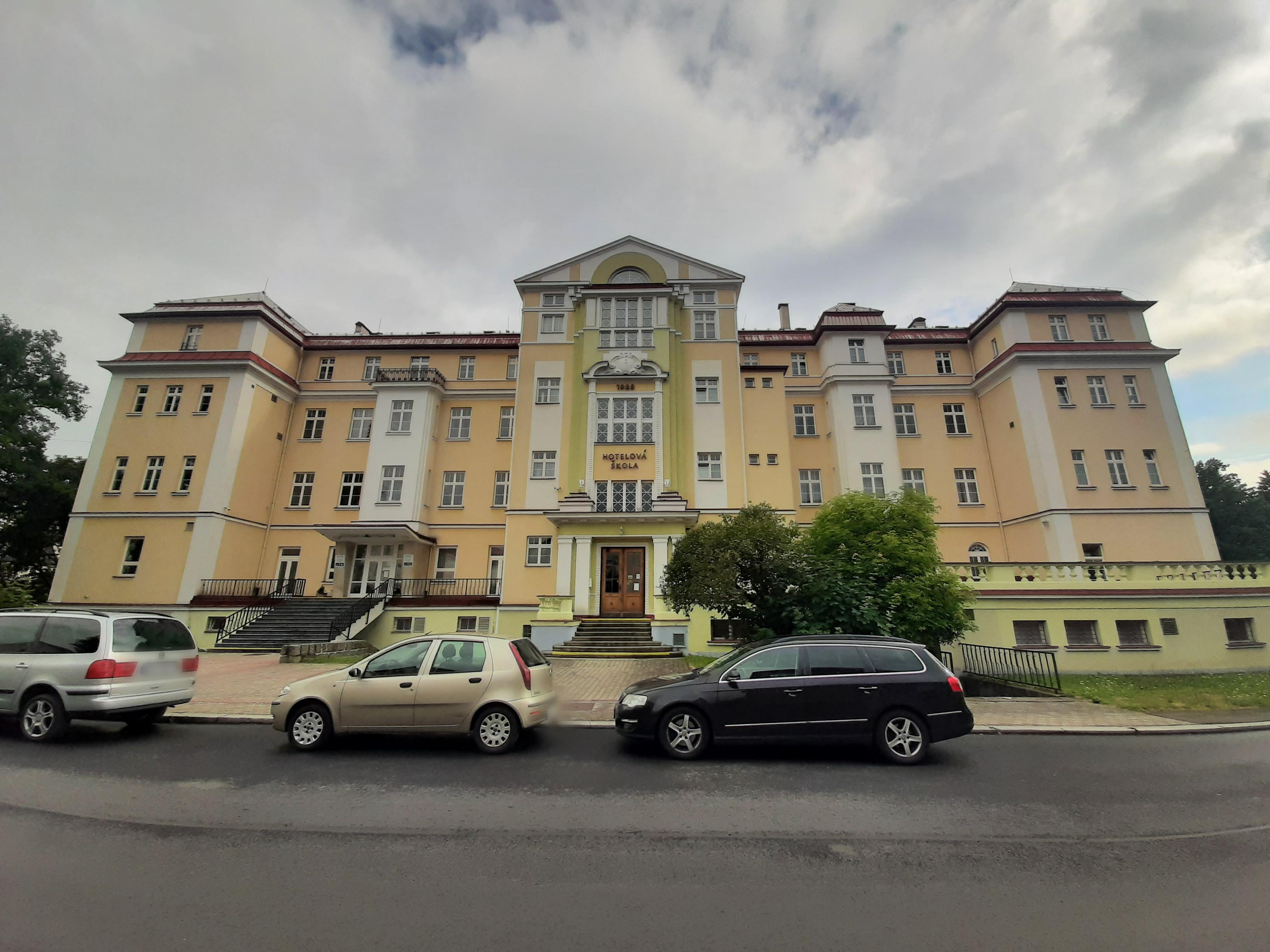 Hotelová škola Mariánské Lázně foto 4