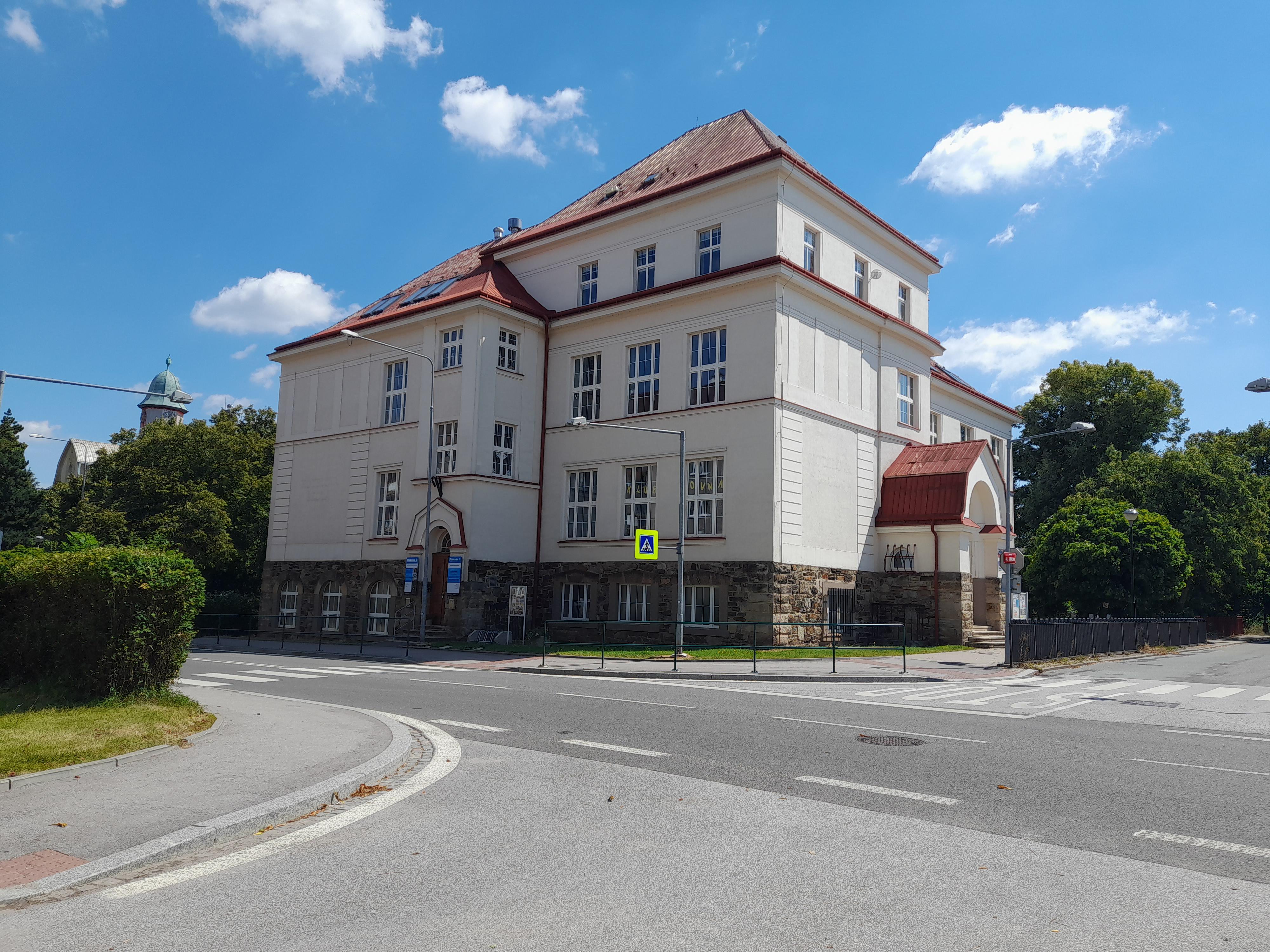 Základní škola speciální a praktická škola Diakonie ČCE Vrchlabí foto 2