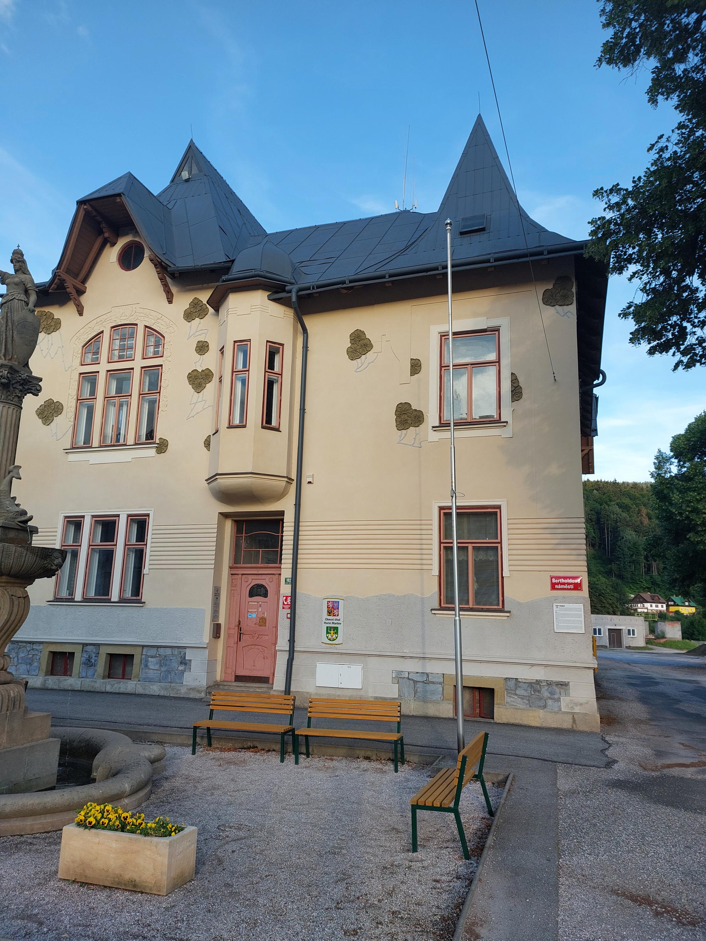Horní Maršov - obecní úřad foto 6