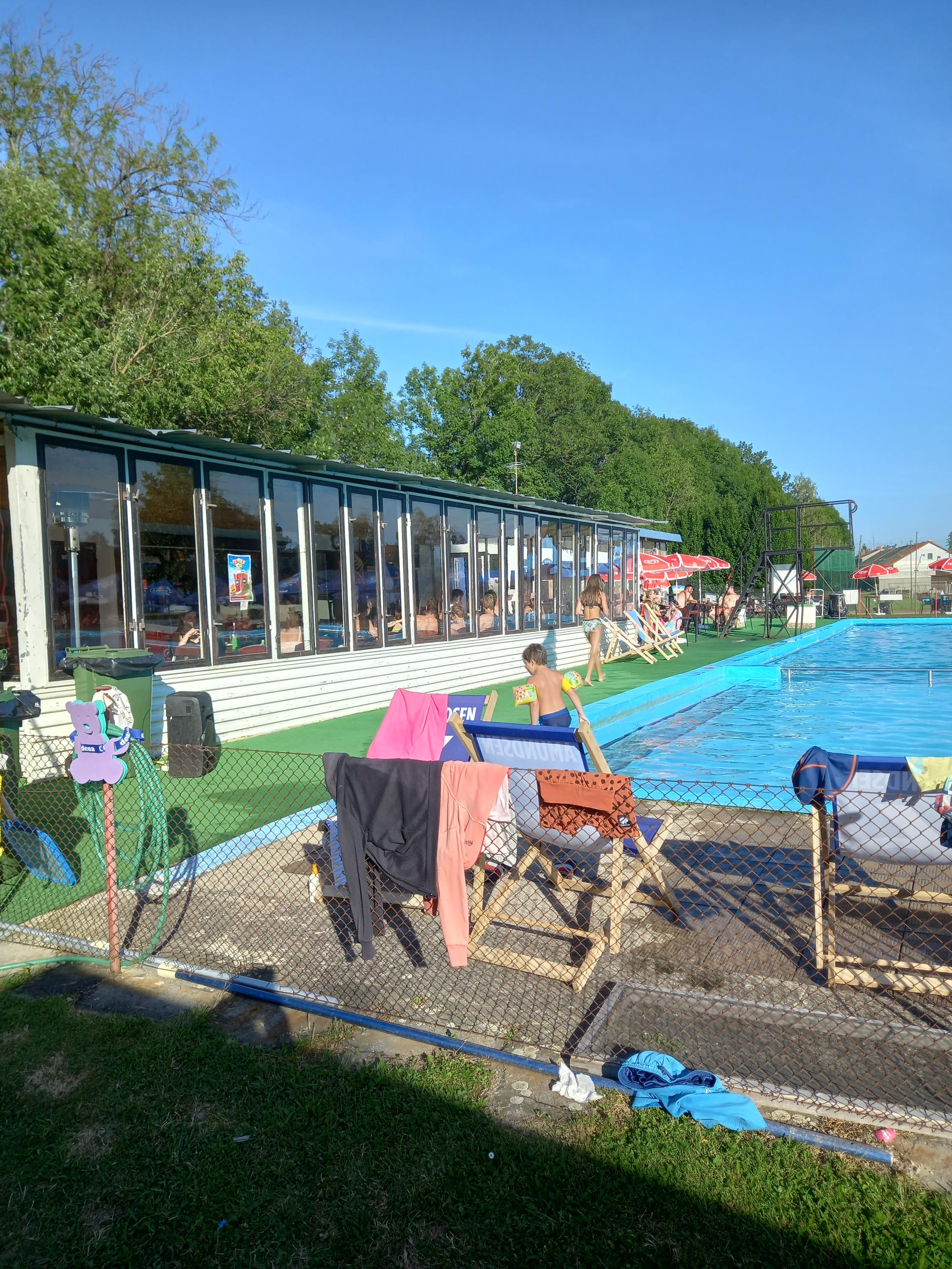 Koupaliště U Medvídka Cerekvice foto 6