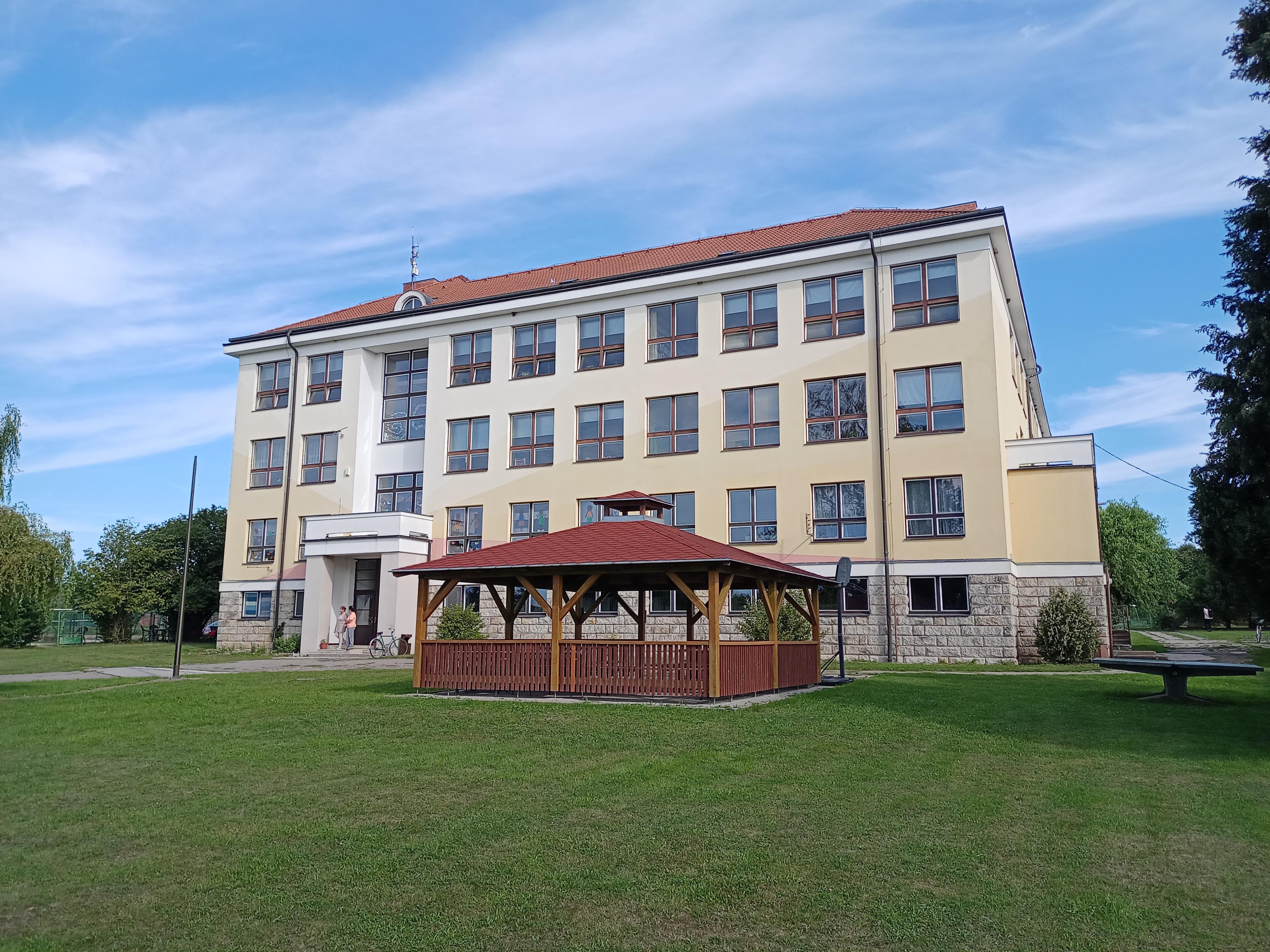 ZŠ a MŠ Hlušice foto 3