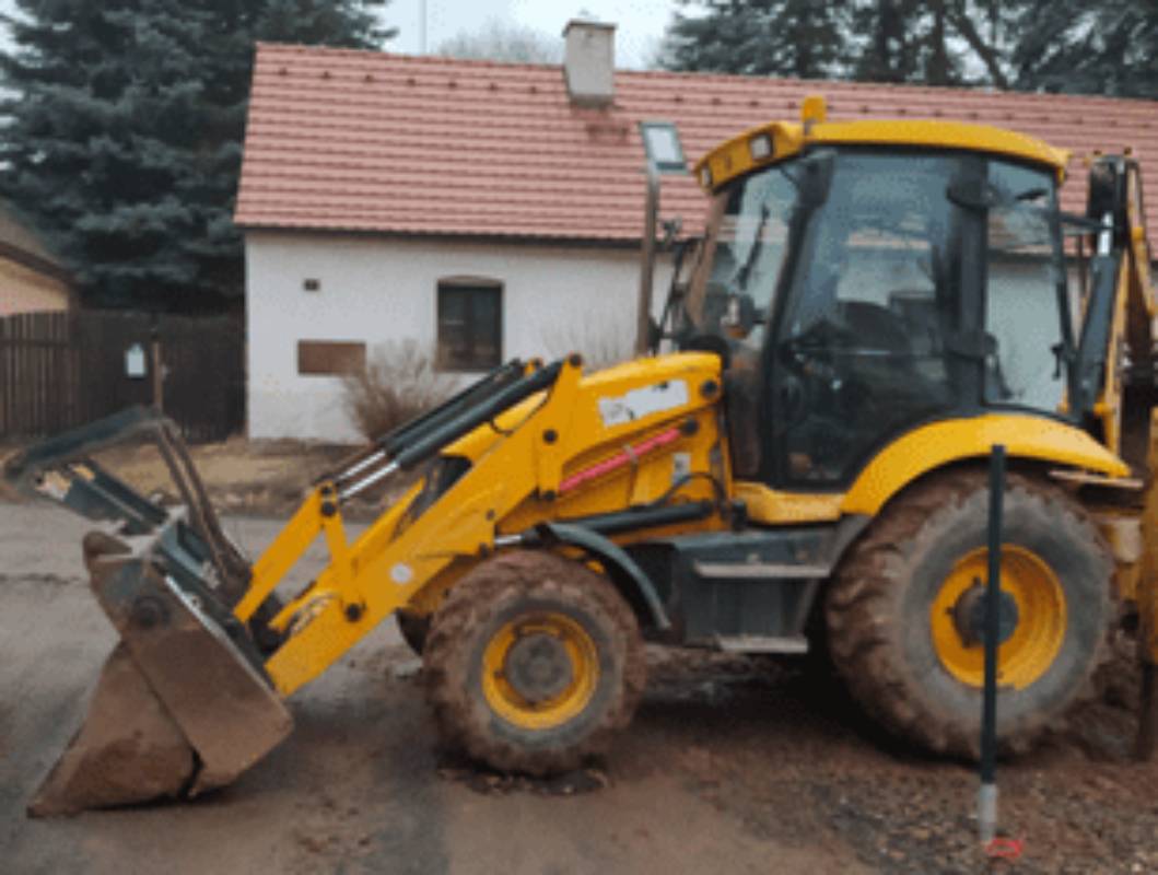 Zemní, výkopové, manipulační a bourací práce v Podbořanech foto 2