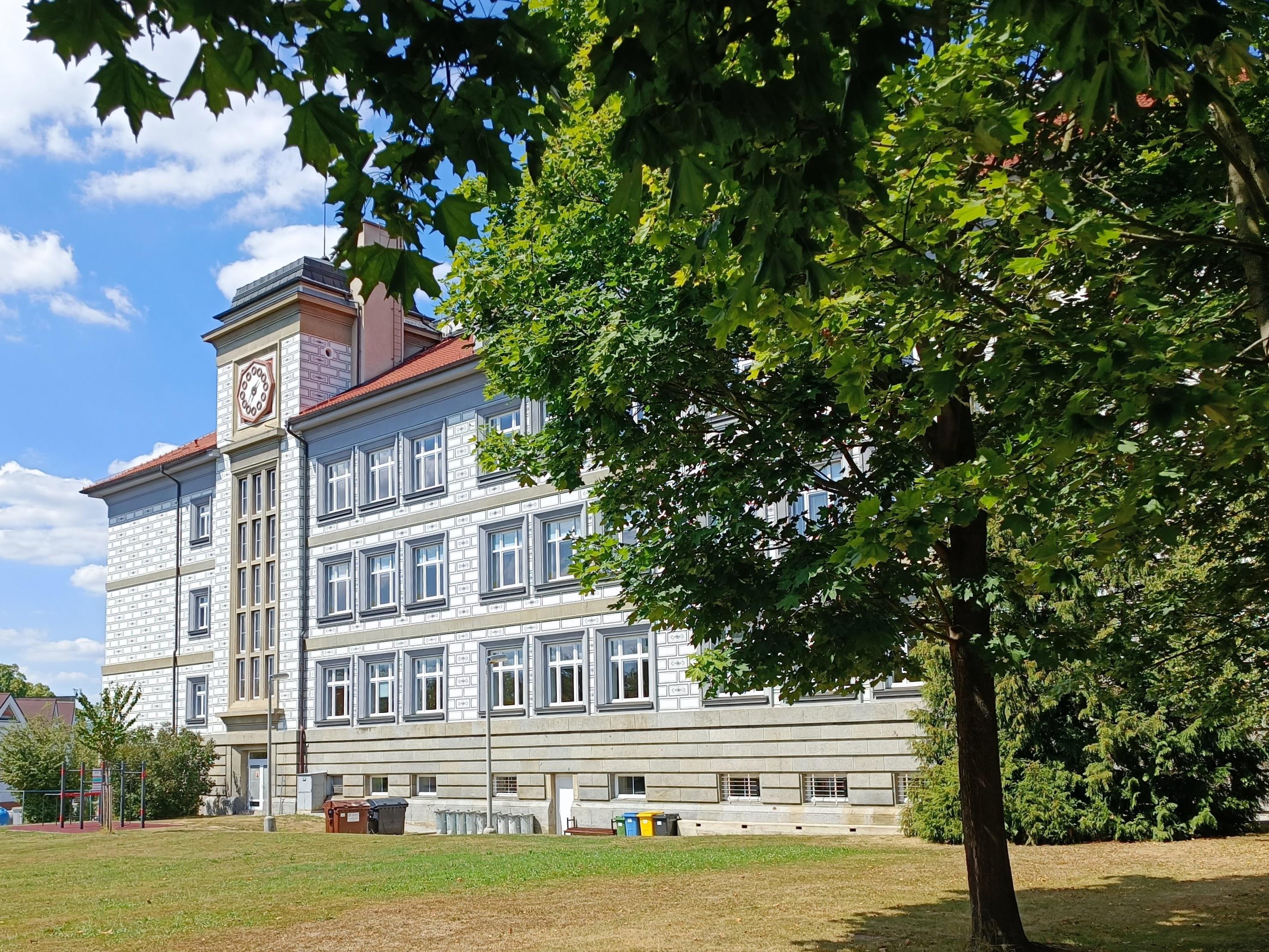 Masarykova ZŠ Klatovy foto 2