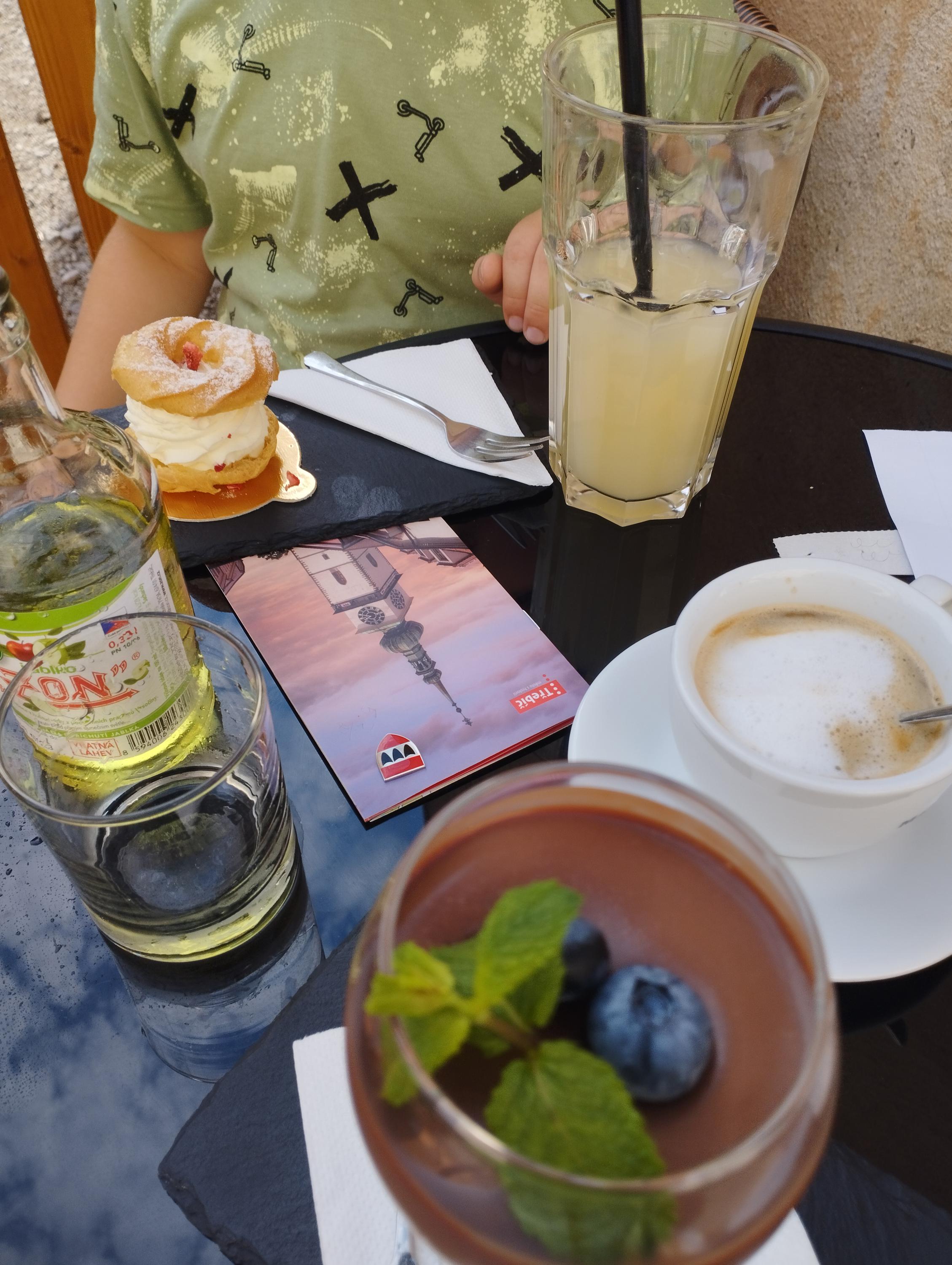 Kavárna Demaris foto 2