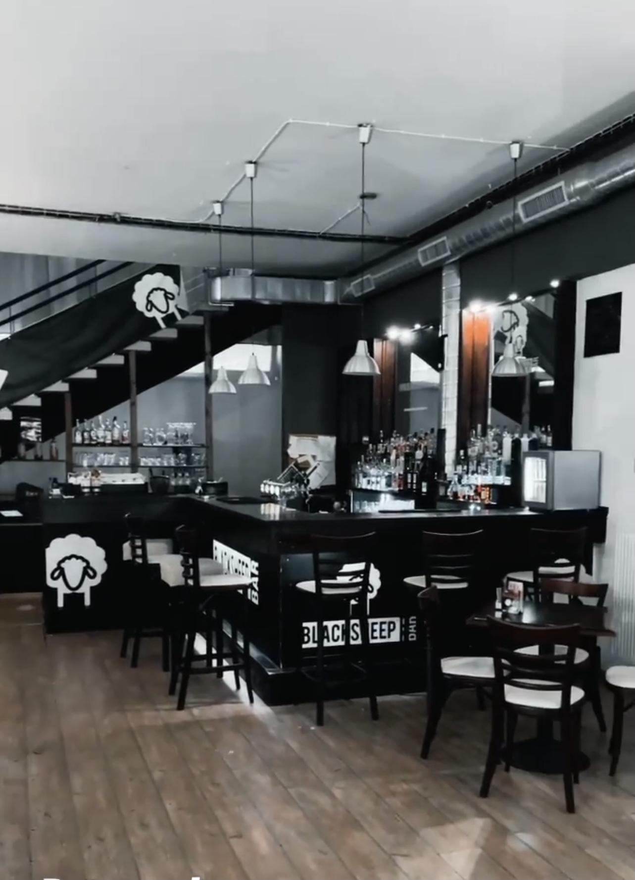 BLACKSHEEP BAR foto 4