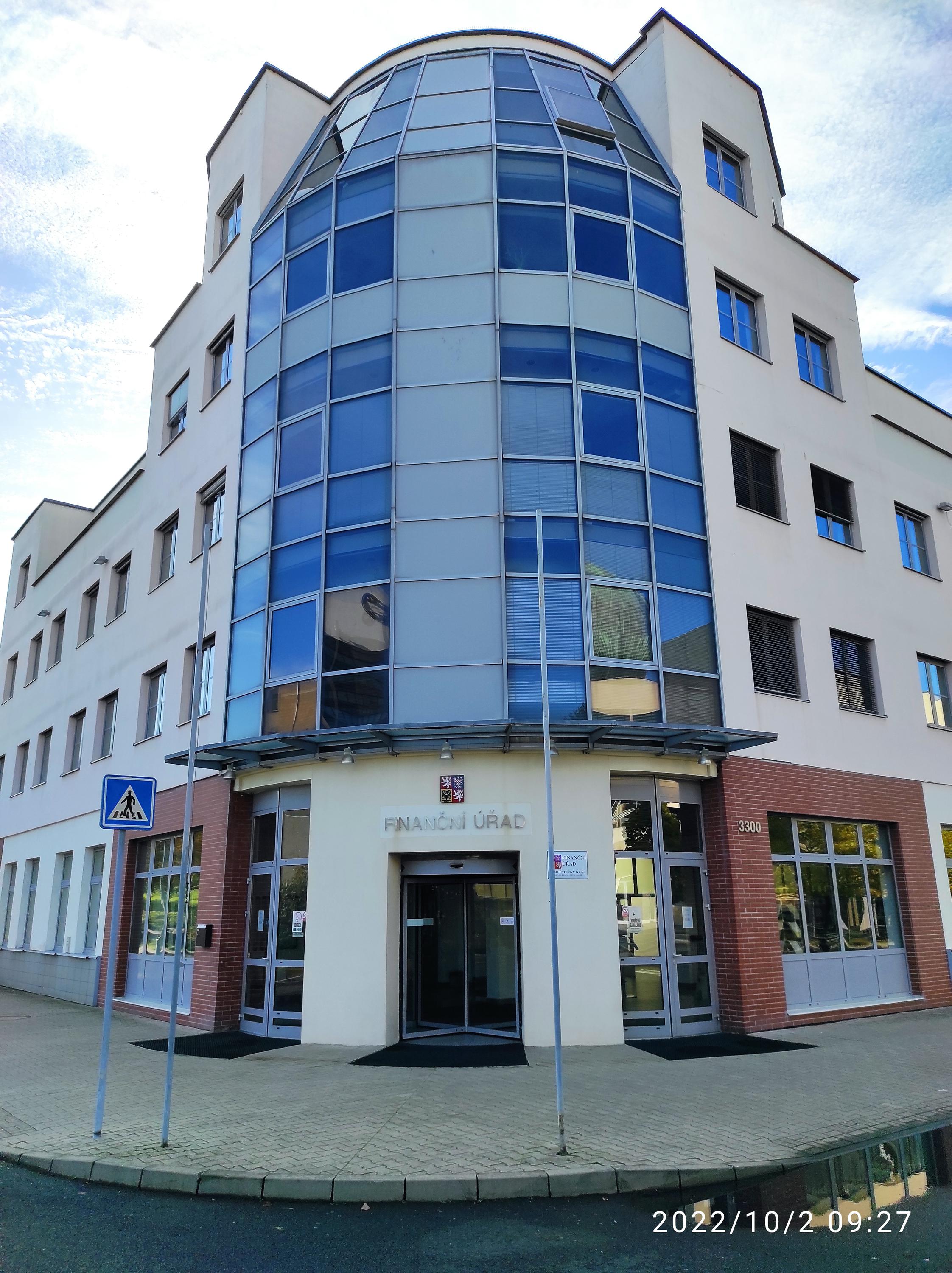 Finanční úřad pro Ústecký kraj - Územní pracoviště v Mostě foto 2