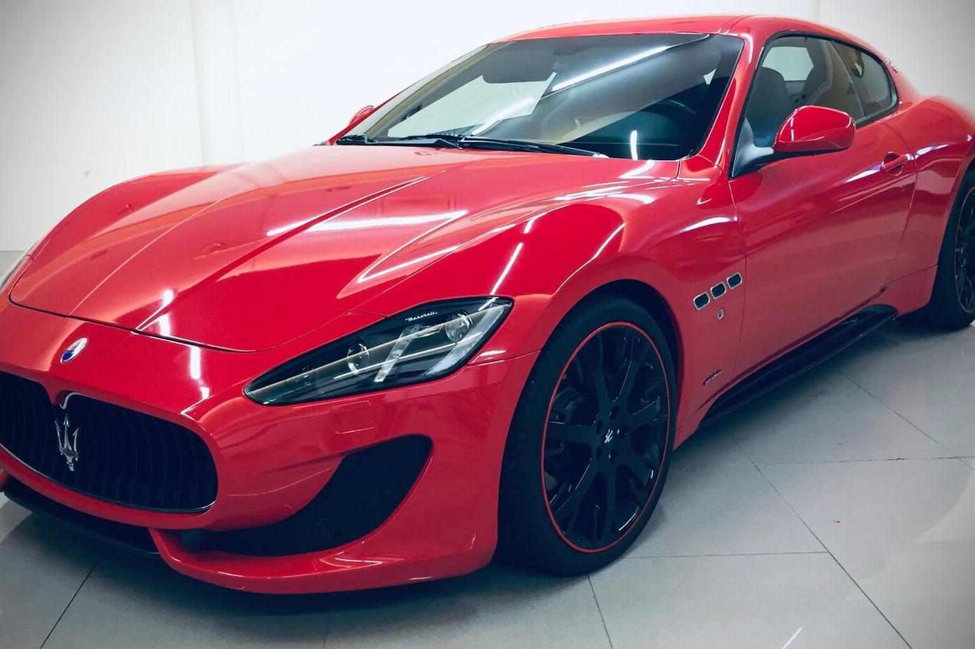 Red Head Wrap - Irena Reichelová