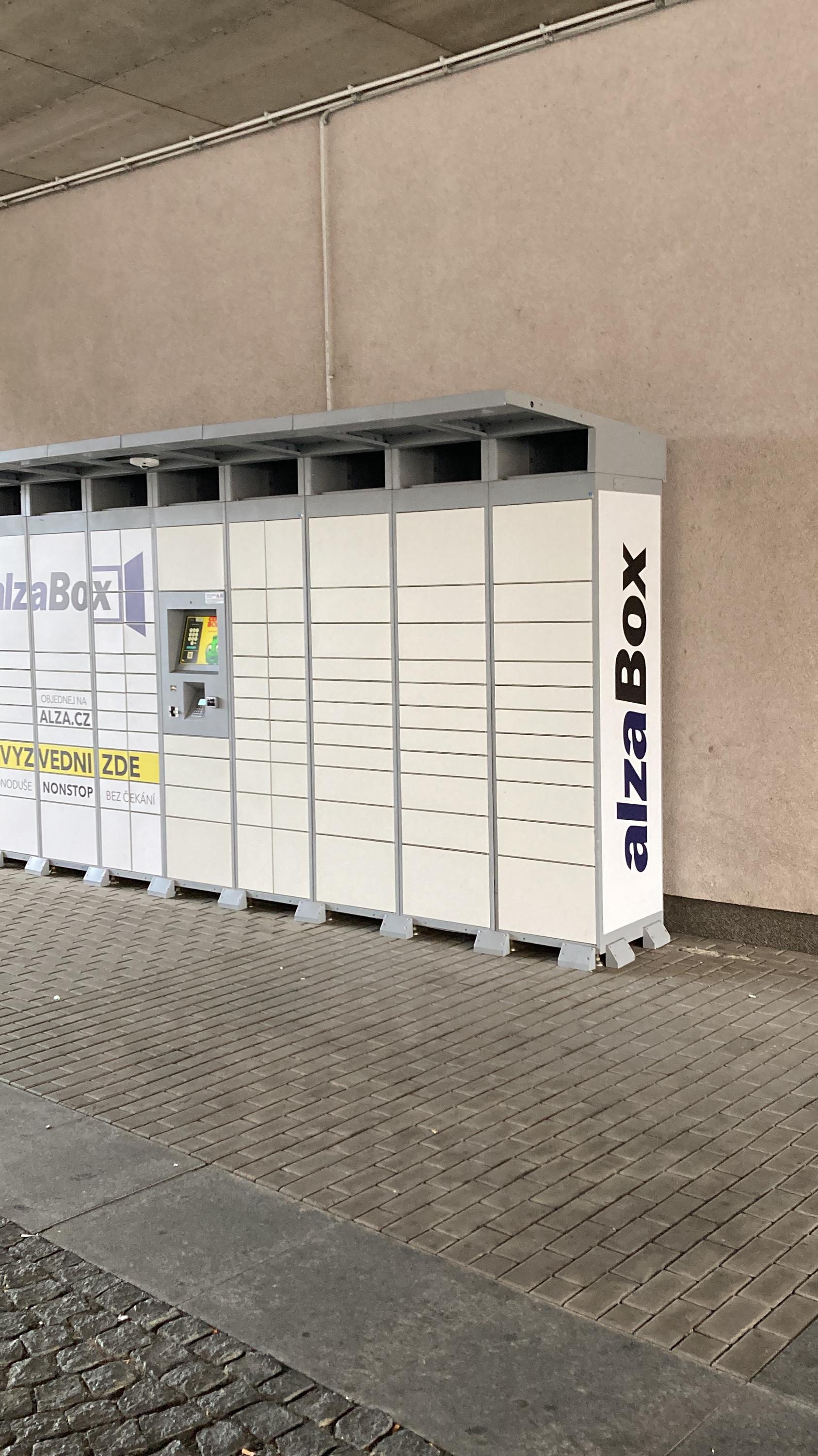 AlzaBox foto 2