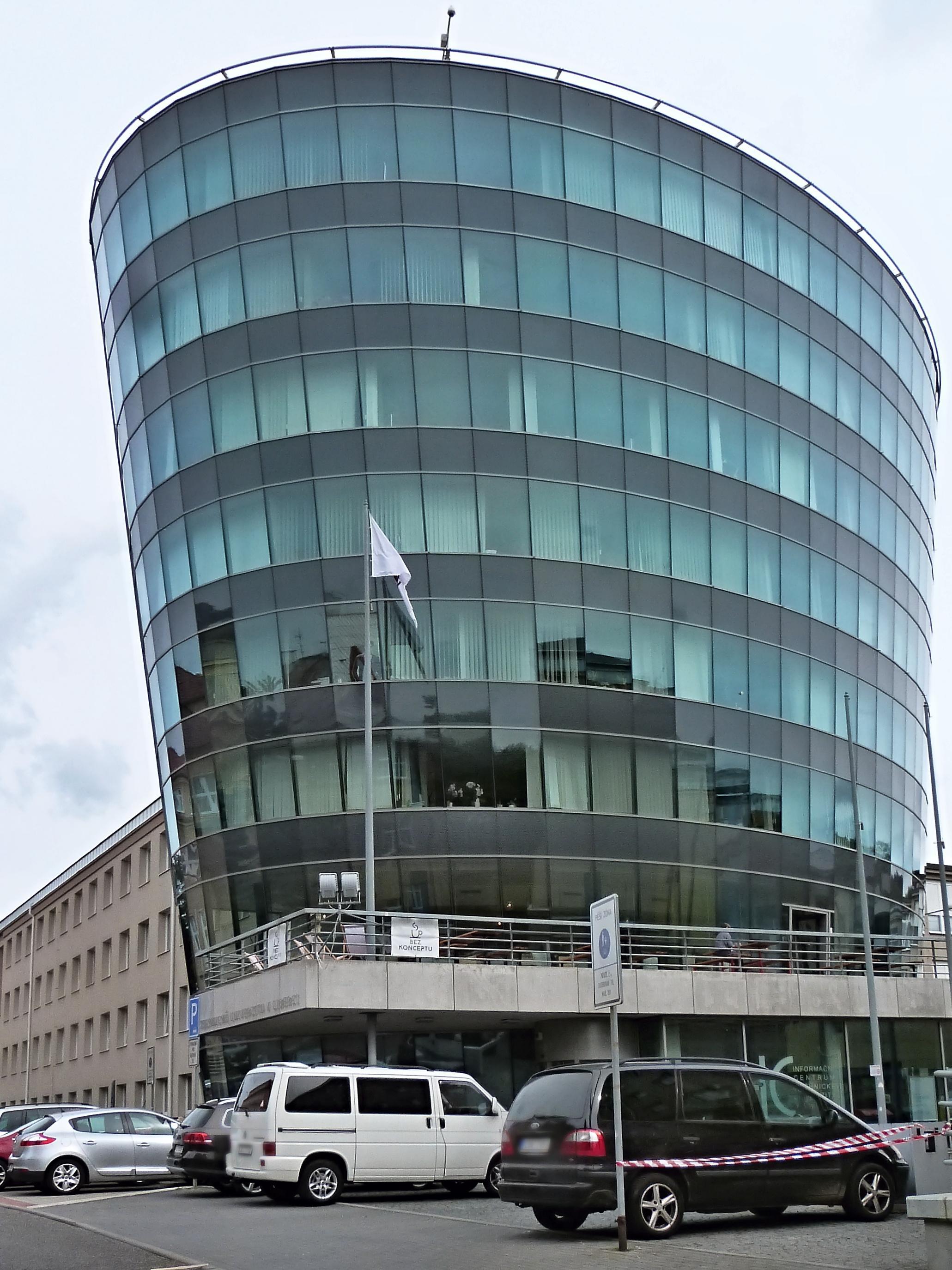 Rektorát Technické univerzity v Liberci foto 3