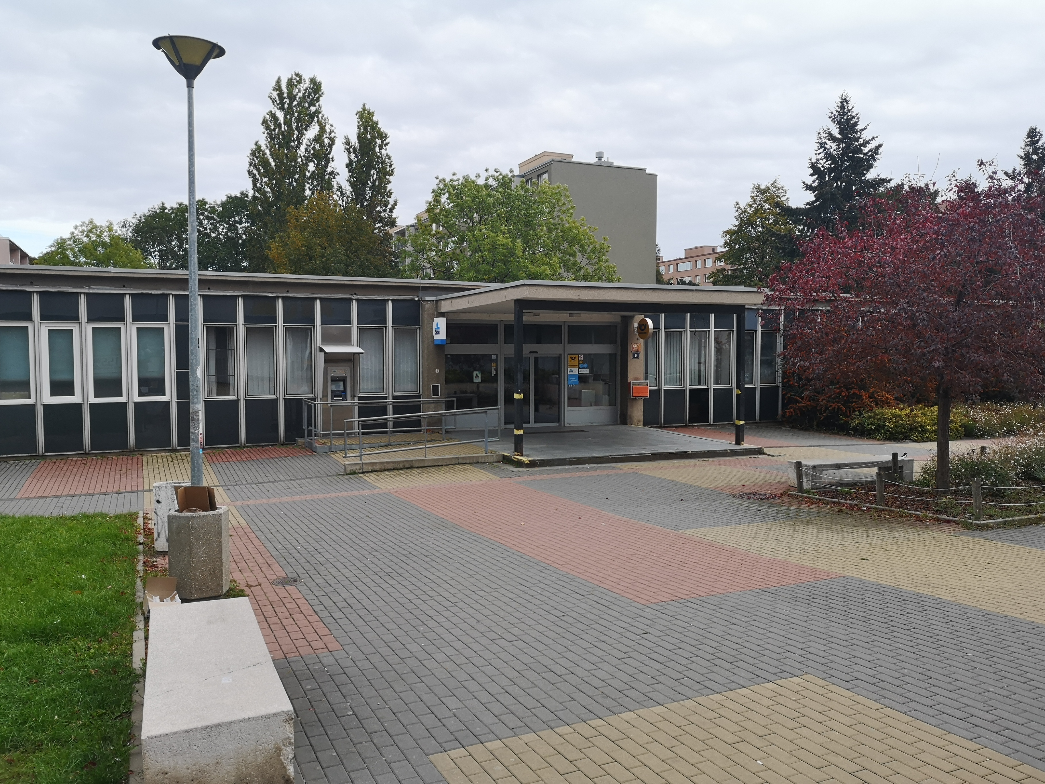 Pošta Praha 9 foto 2