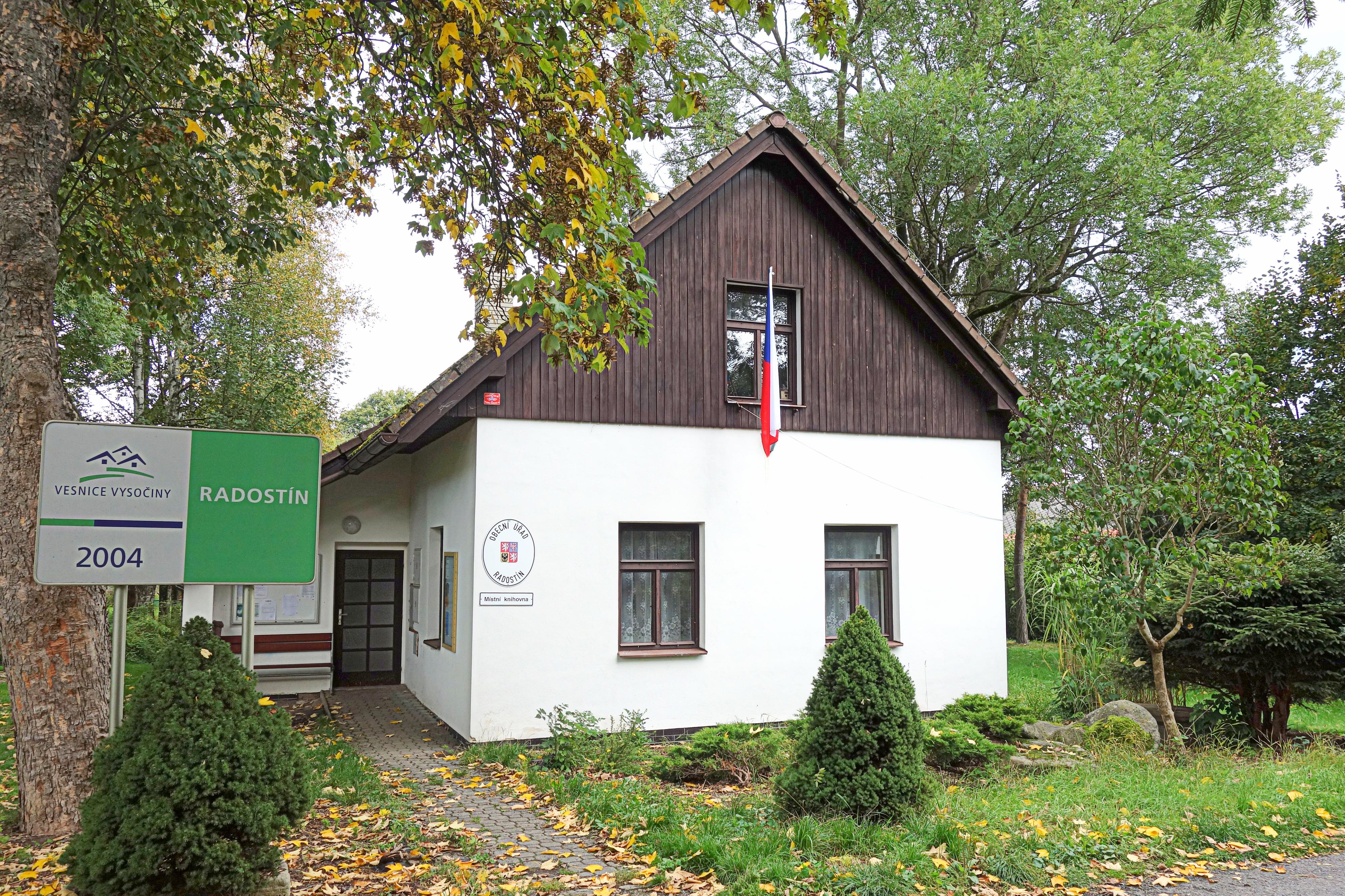 Radostín - obecní úřad foto 2