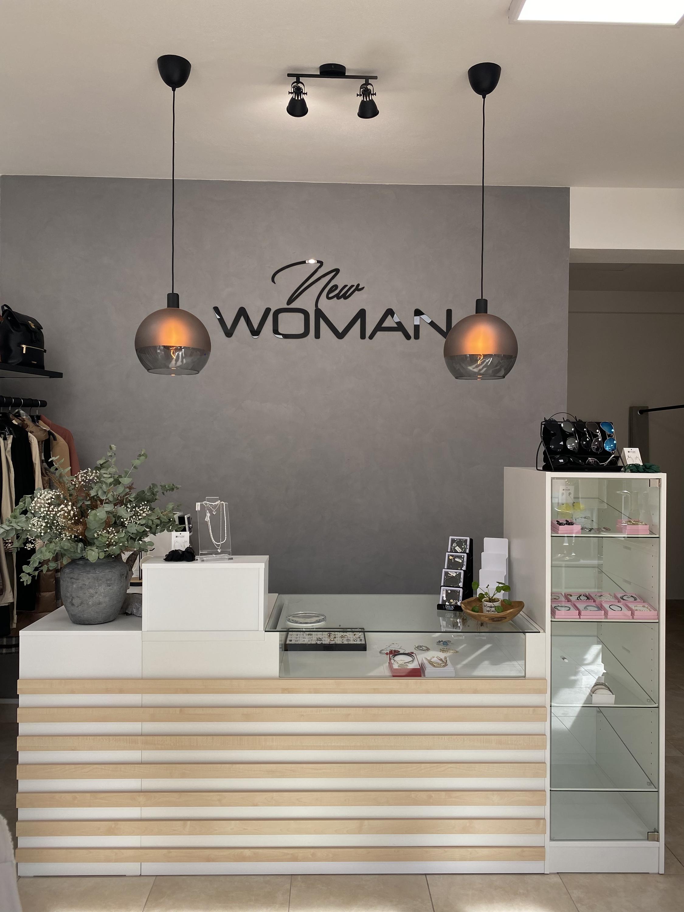 New WOMAN foto 4