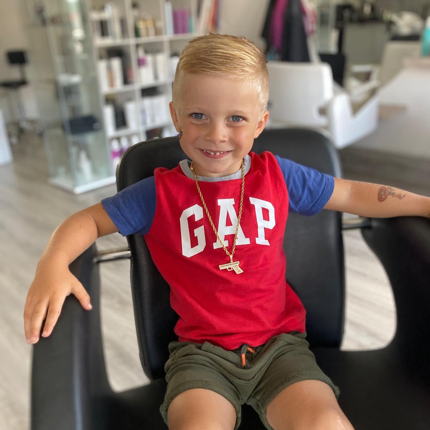 Pánské holičství - Veronika Pechová foto 4