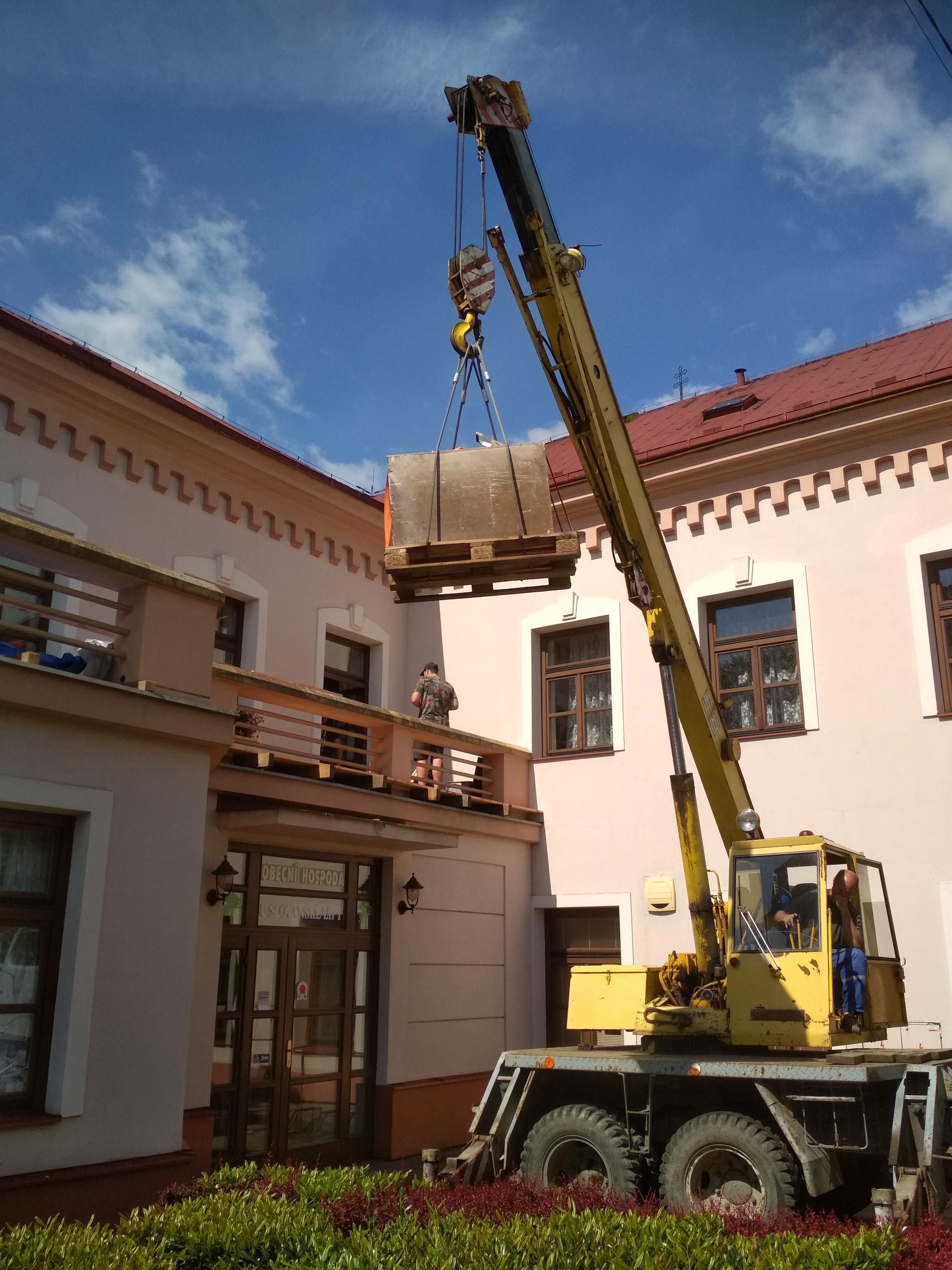 AKR - stěhování, autodoprava foto 3