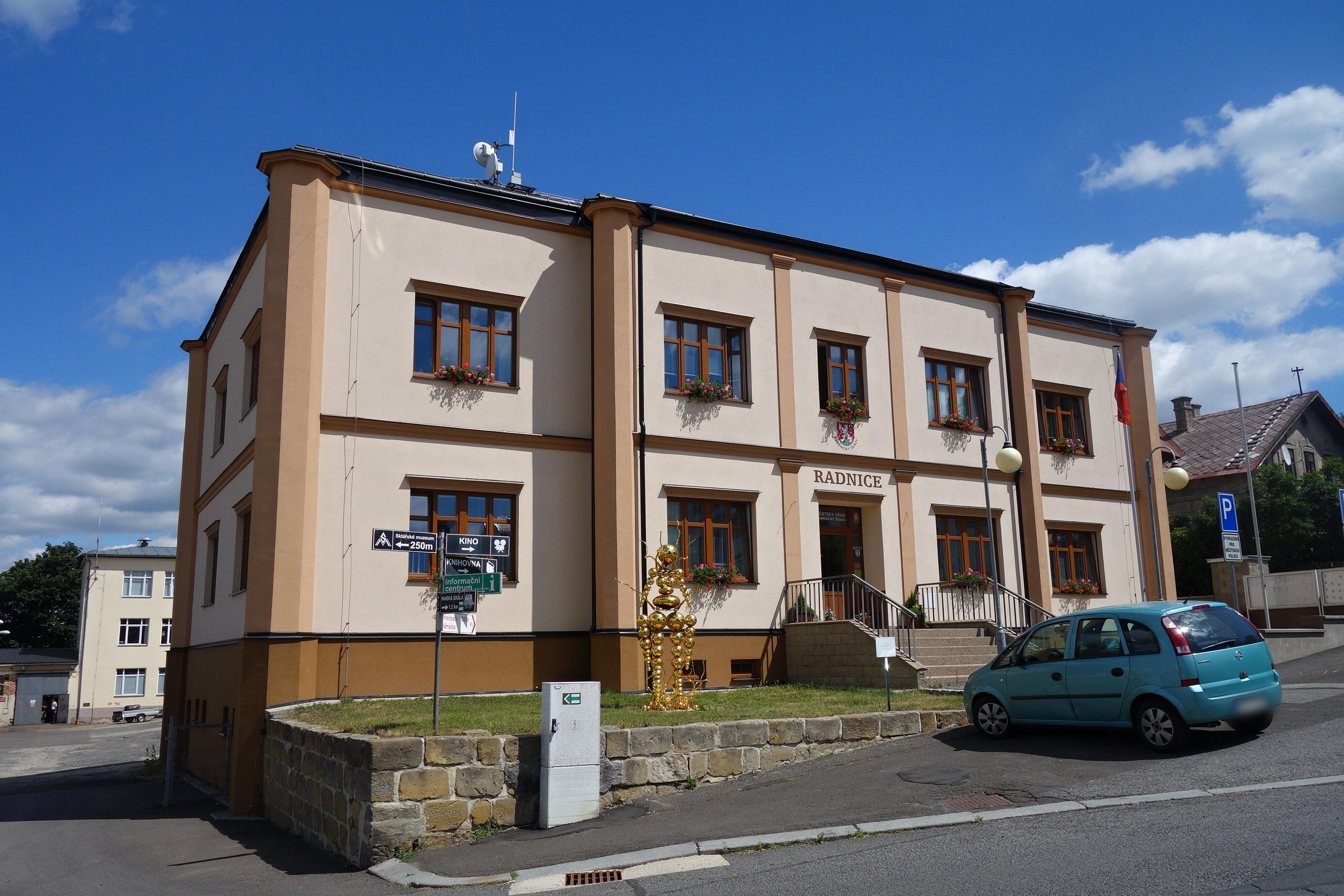 Městský úřad Kamenický Šenov foto 4