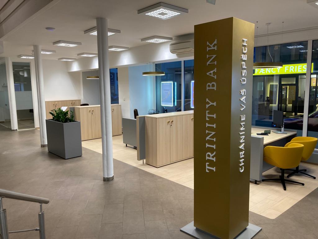 TRINITY BANK a.s.