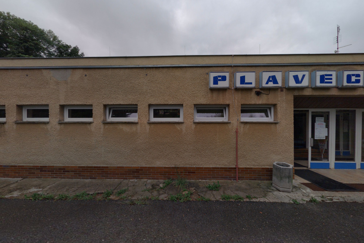 Krytý plavecký bazén AŠSKÉ LESY foto 2