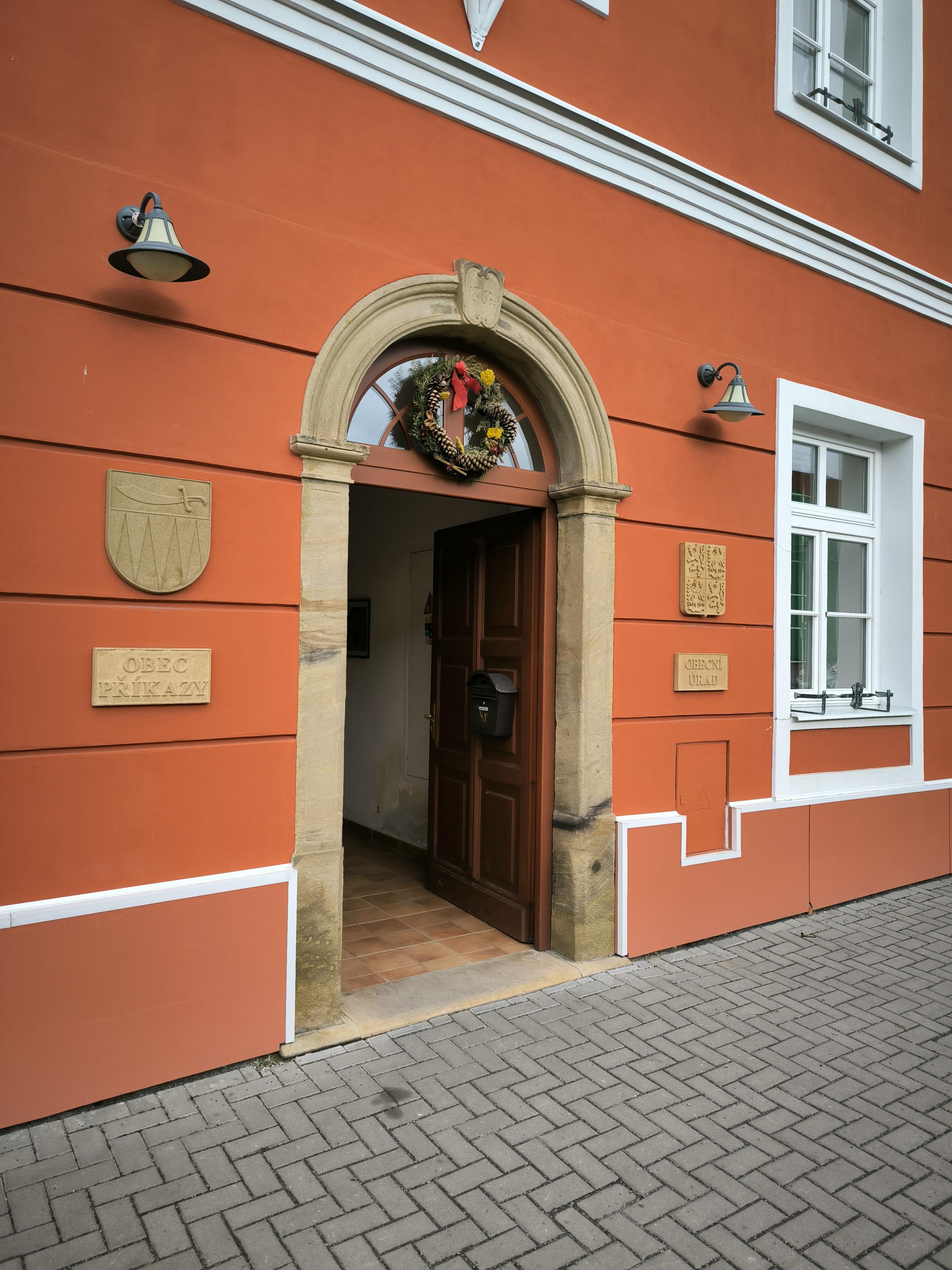 Příkazy - obecní úřad foto 3