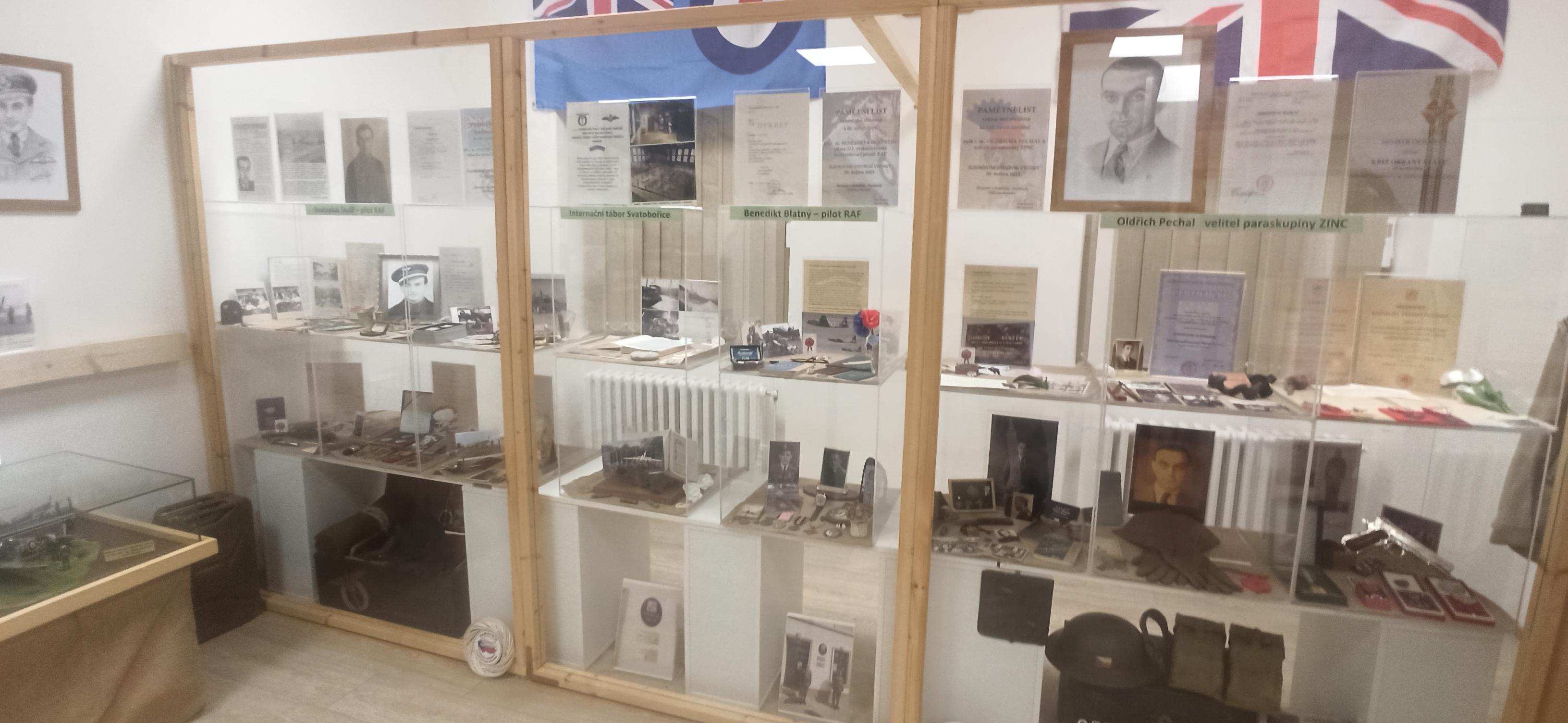 Památník Oldřicha Pechala a Svatopluka Štulíře - Vřesovice foto 5