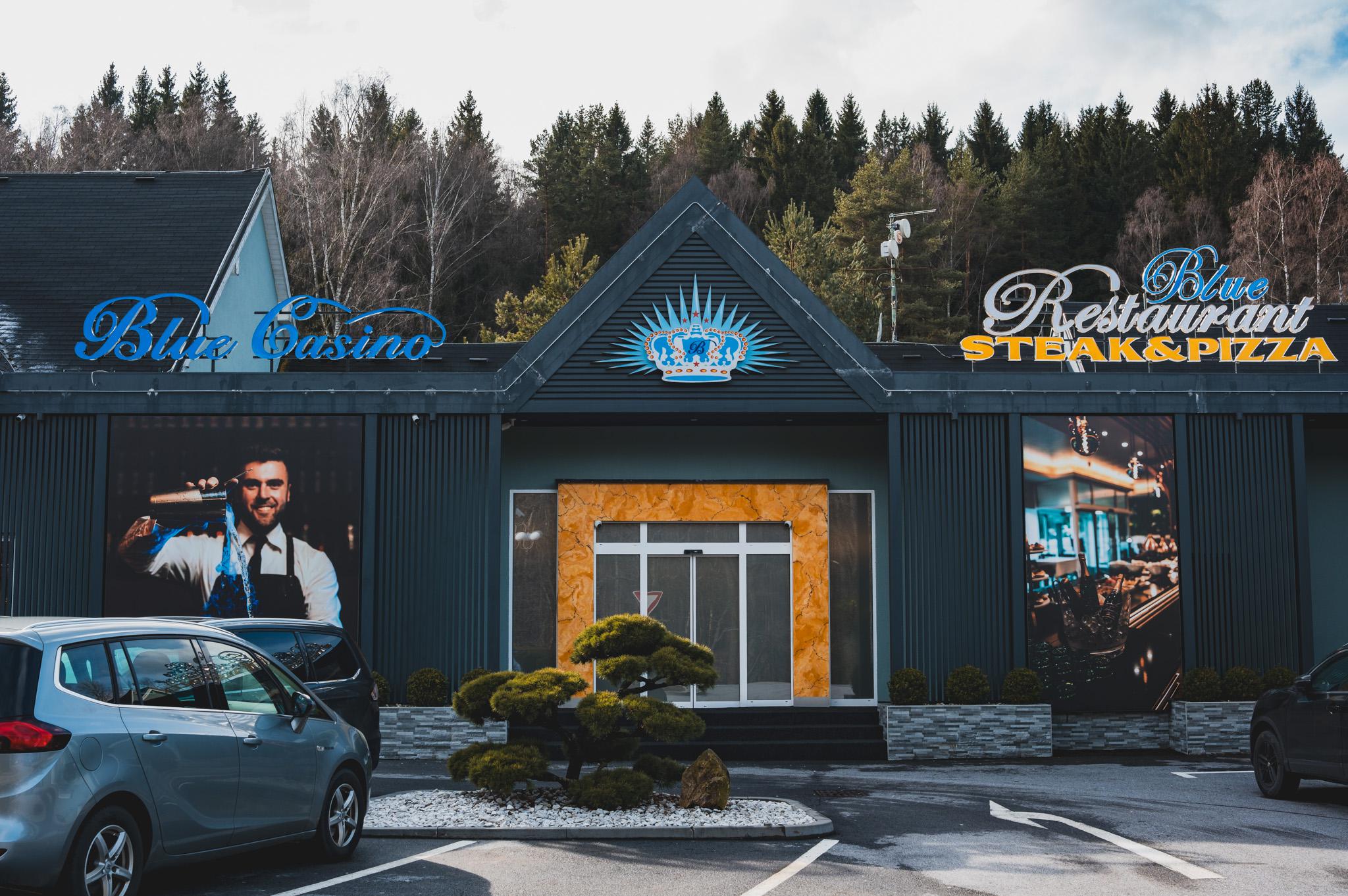 Blue Restaurant Steak a Pizza