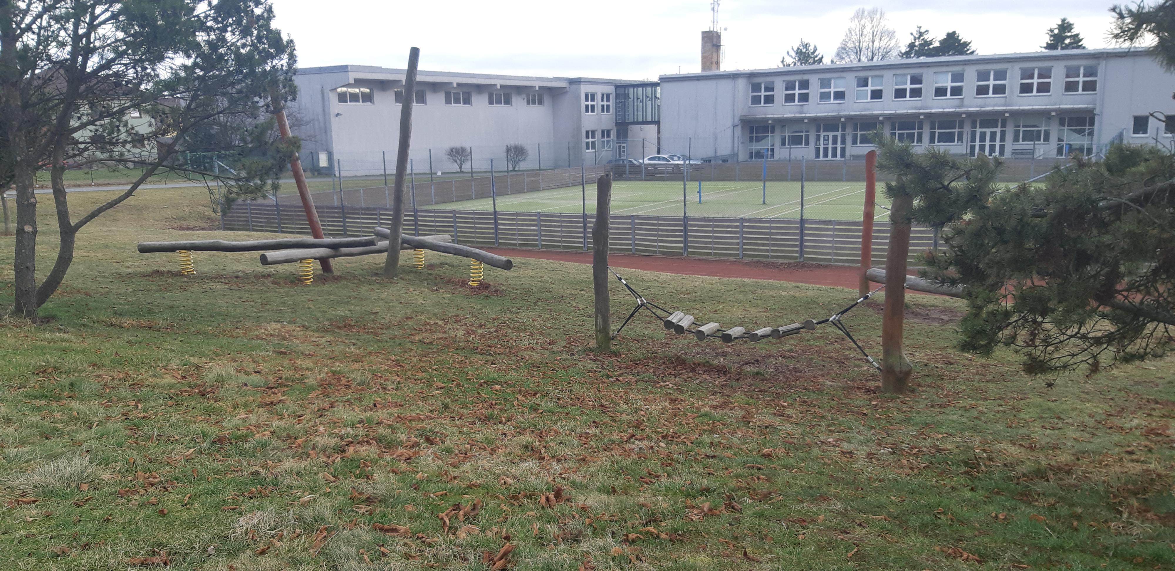 Základní škola a Mateřská škola Malšice, okres Tábor foto 6